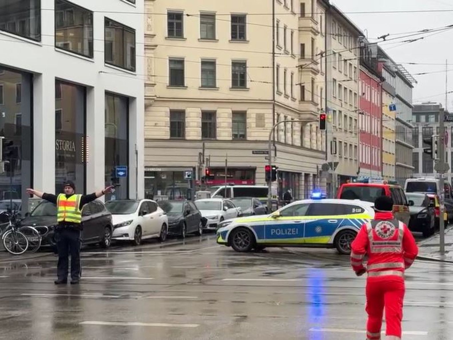 Mehrere Menschen wurden verletzt.