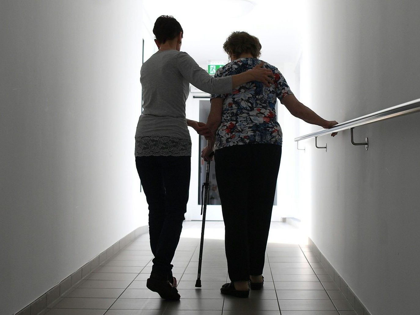 Ein neues Eingliederungsprogramm ist für Ukrainer in heimischen Pflegebetrieben geplant. Ein neues Eingliederungsprogramm ist für Ukrainer in heimischen Pflegebetrieben geplant.
