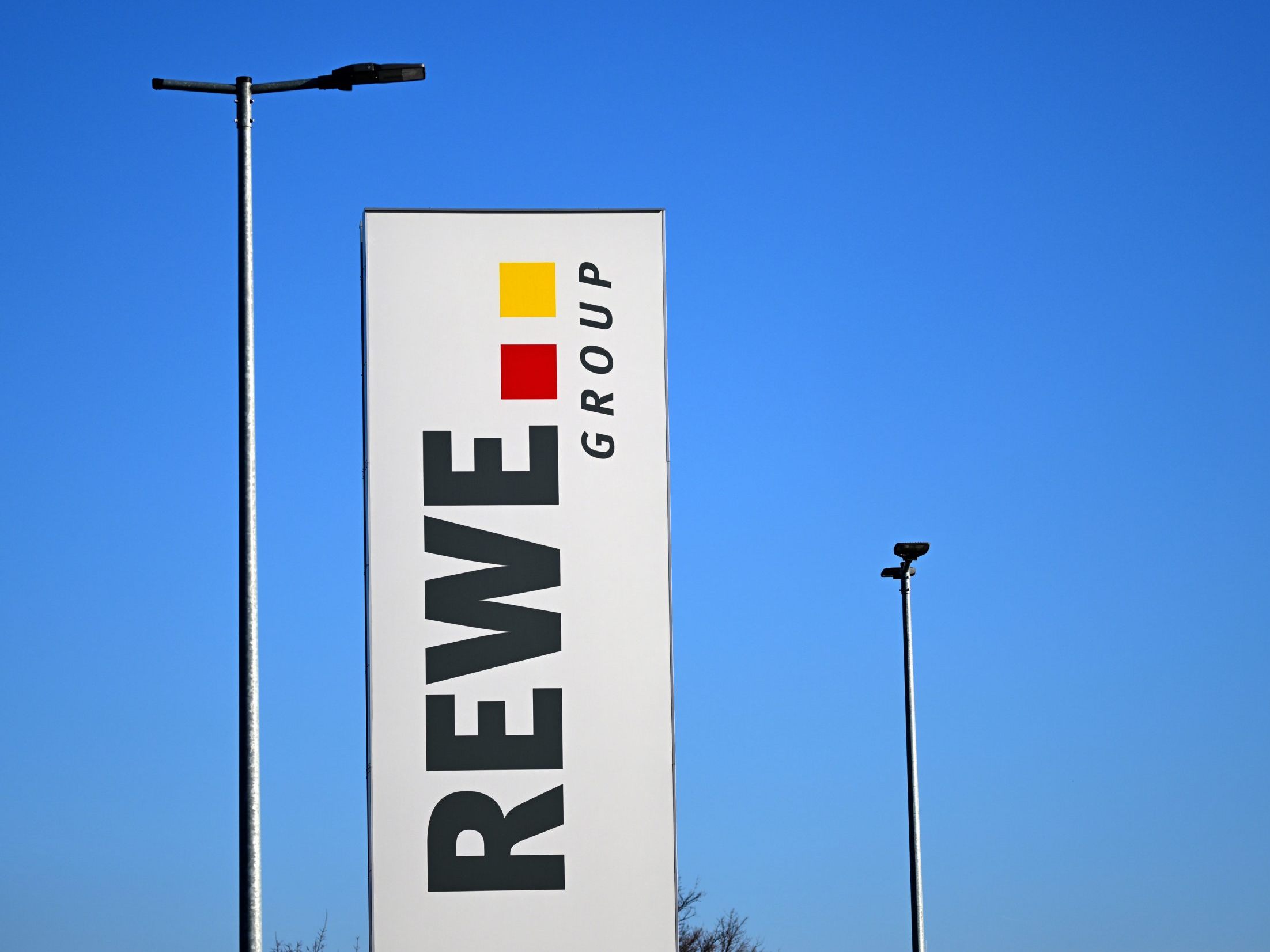 Für Rewe ist die Rekordkartellstrafe für einen "Formalfehler massiv unverhältnismäßig".
