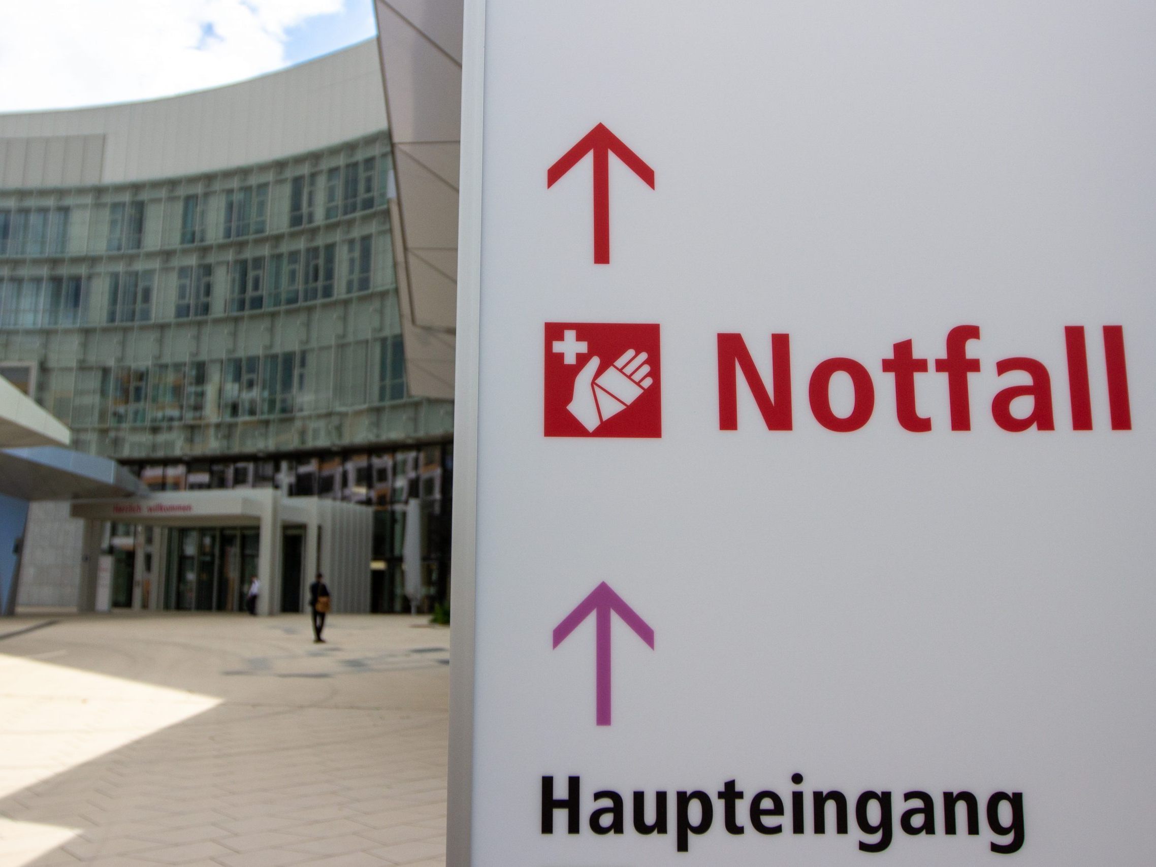 Feuerwehreinsatz in der Klinik Floridsdorf. Feuerwehreinsatz in der Klinik Floridsdorf.