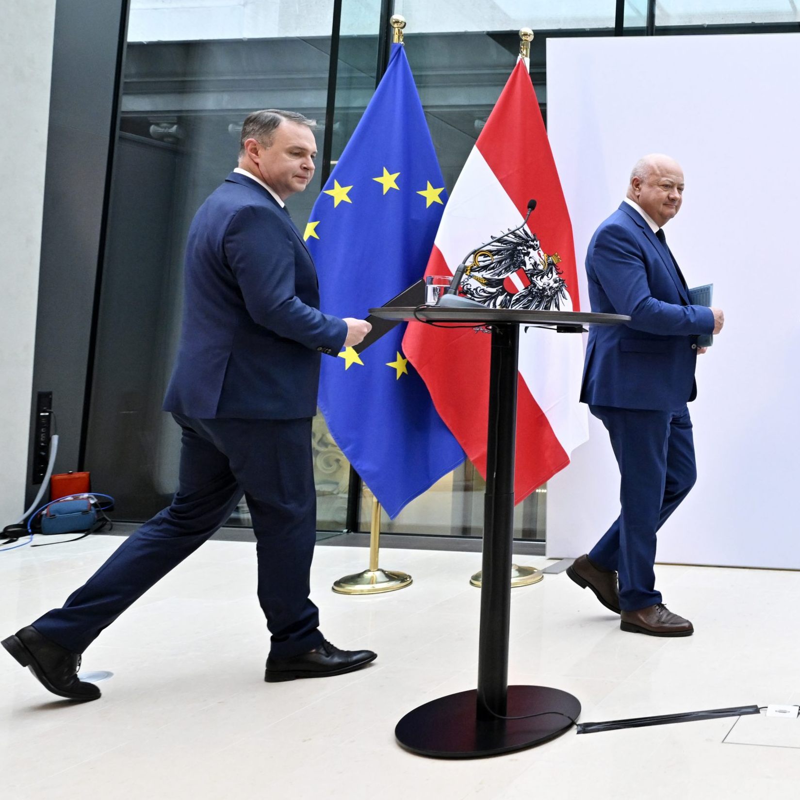Donnerstag brachte Regierungsprogramm.