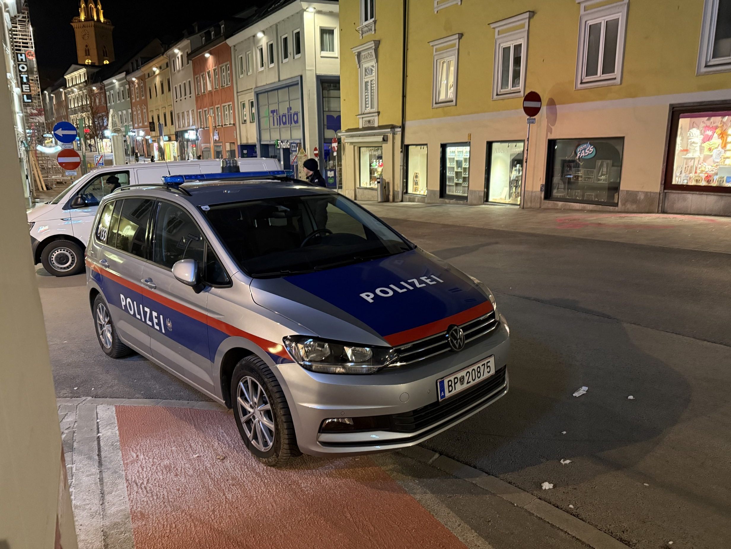 Dem Terroranschlag in Villach folgte rasch eine Debatte um zusätzliche polizeiliche Befugnisse.