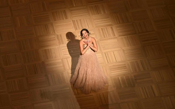 ABD0301_20250227 – WIEN – STERREICH: Sopranistin Nadine Sierra am Donnerstag, 27. Februar 2025, whrend der Erffnung des Opernballs in der Wiener Staatsoper. ++ WIR WEISEN AUSDRCKLICH DARAUF HIN, DASS EINE VERWENDUNG DES BILDES AUS MEDIEN- UND/ODER URHEBERRECHTLICHEN GRNDEN AUSSCHLIESSLICH IM ZUSAMMENHANG MIT DEM ANGEFHRTEN ZWECK UND REDAKTIONELL ERFOLGEN DARF – VOLLSTNDIGE COPYRIGHTNENNUNG VERPFLICHTEND ++. – […]