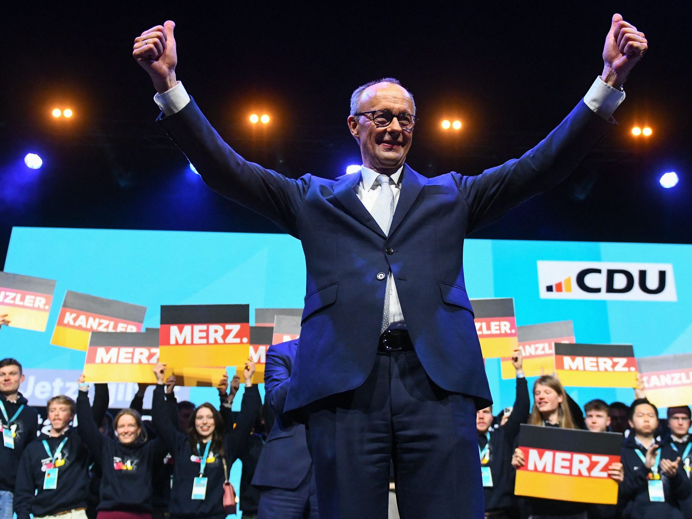 Die Union rund um Kanzler-Kandidat Friedrich Merz gewinnt die Bundestagswahl in Deutschland. Die Union rund um Kanzler-Kandidat Friedrich Merz gewinnt die Bundestagswahl in Deutschland.