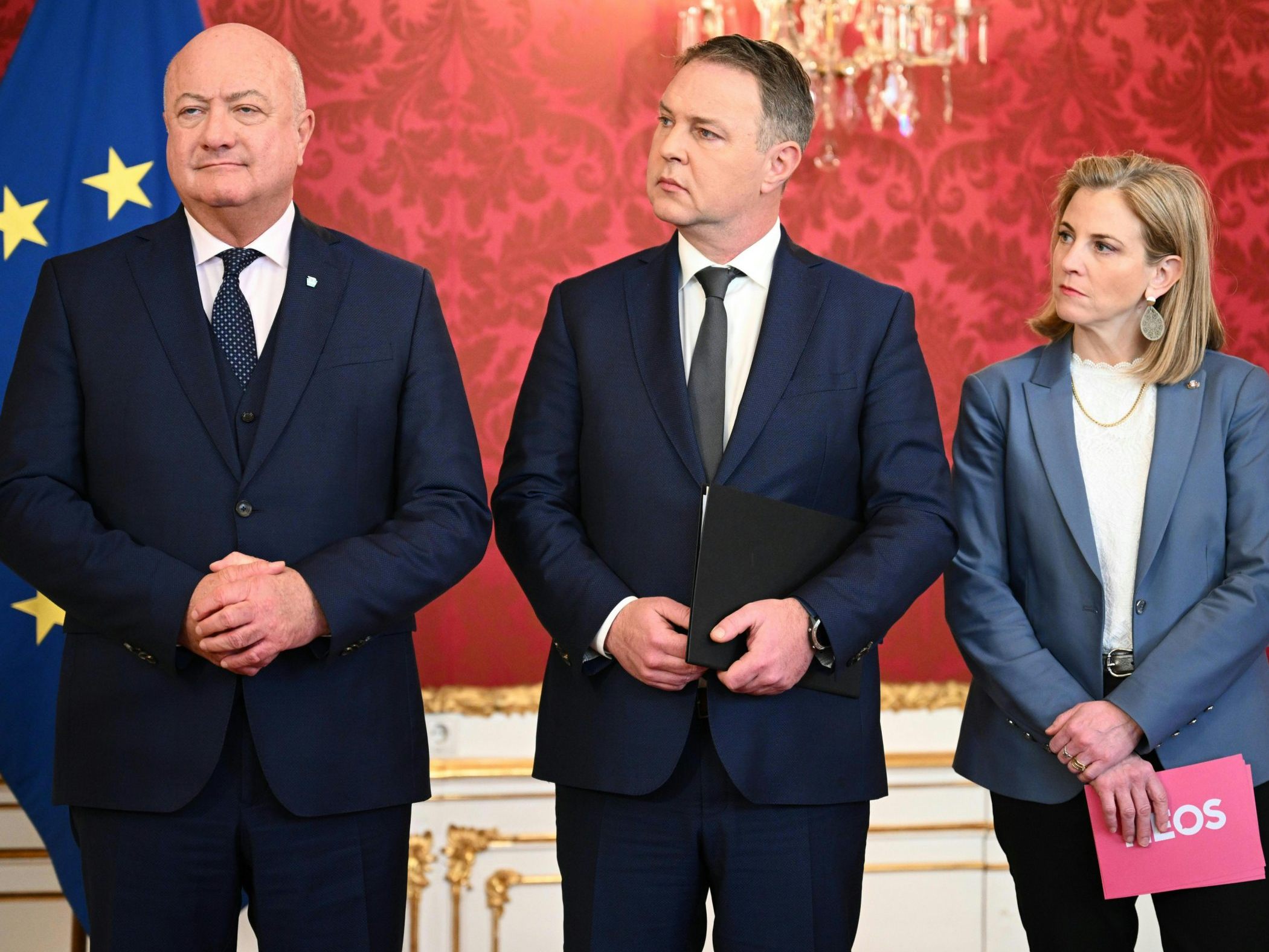 Die Parteichefs von ÖVP, SPÖ und NEOS am Samstag in der Hofburg.