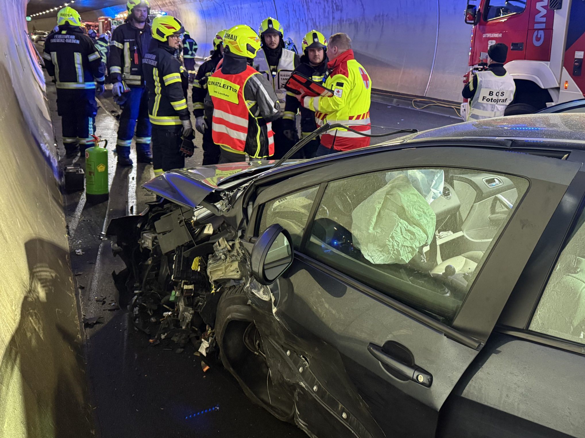 Schwerer Verkehrsunfall im Pfändertunnel