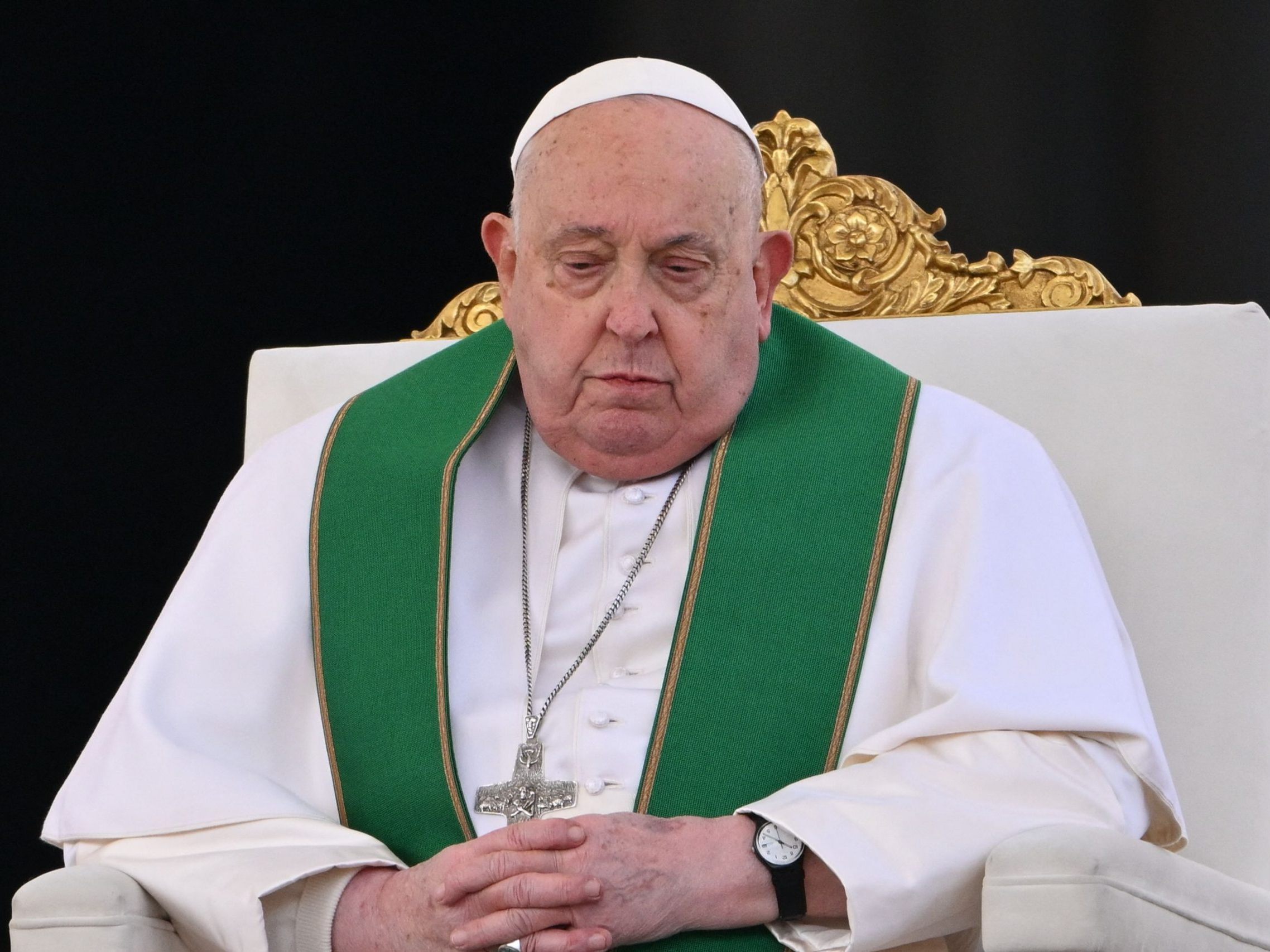 Gesundheitlich steht es schlechter als gedacht um Papst Franziskus. Gesundheitlich steht es schlechter als gedacht um Papst Franziskus.