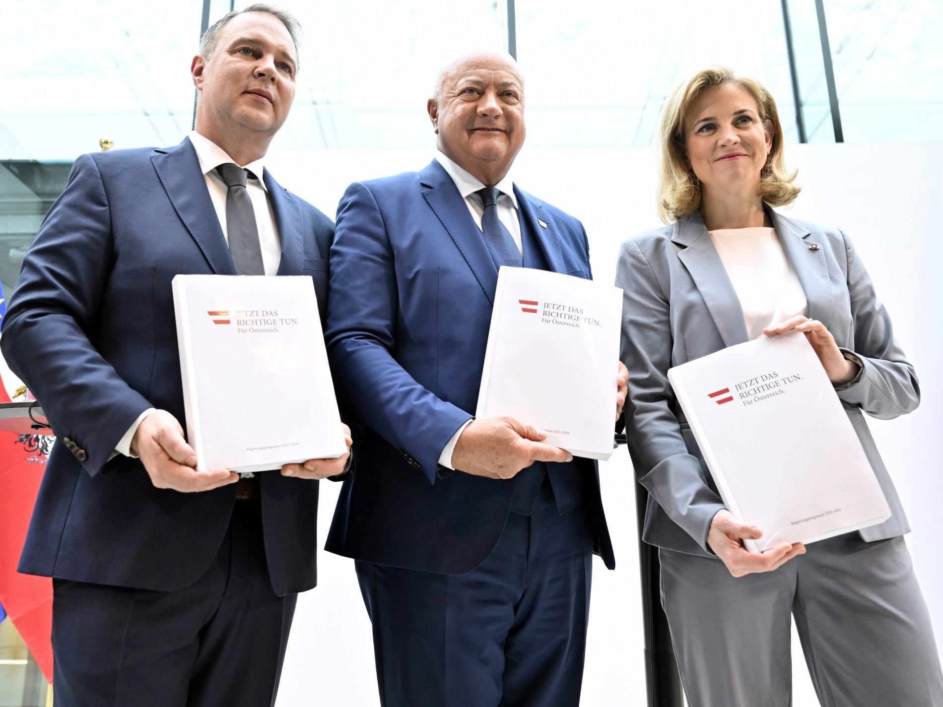Die wichtigsten Punkte des Regierungsprogramms vonVon Arbeitsmarkt bis Wohnen.