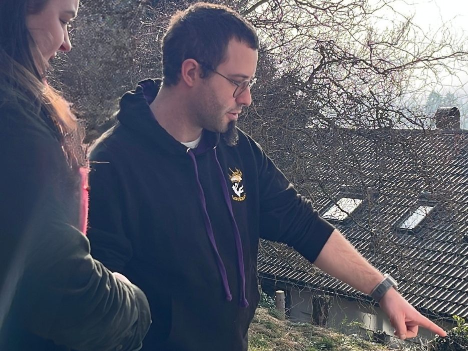 VOL.AT hat Sandro in Schwarzach besucht und den Schaden vom Einbruch begutachtet.