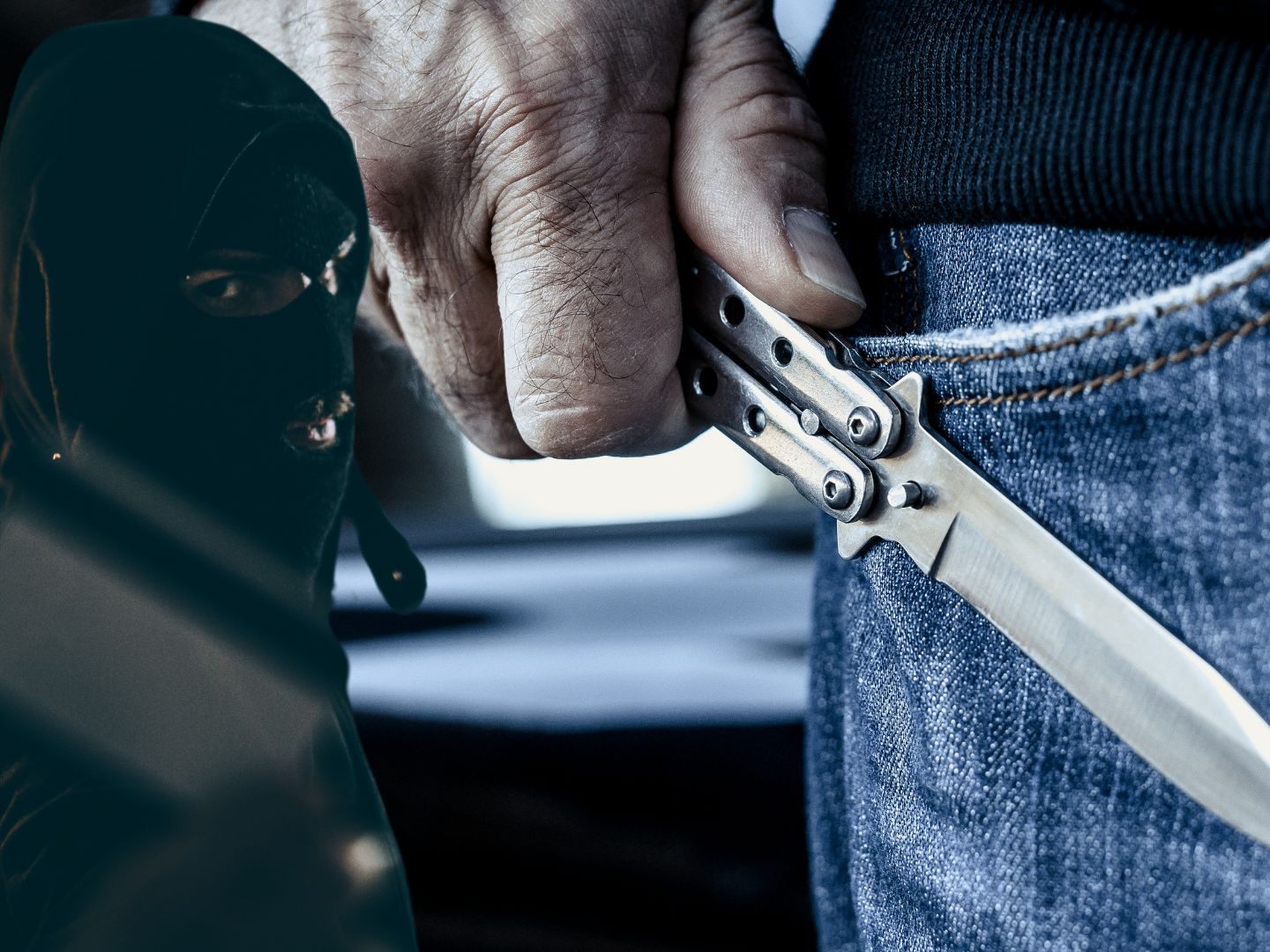 Darüber hinaus wird von mehr Personen ausgegangen, denen Anschlagspläne zuzutrauen sind Darüber hinaus wird von mehr Personen ausgegangen, denen Anschlagspläne zuzutrauen sind