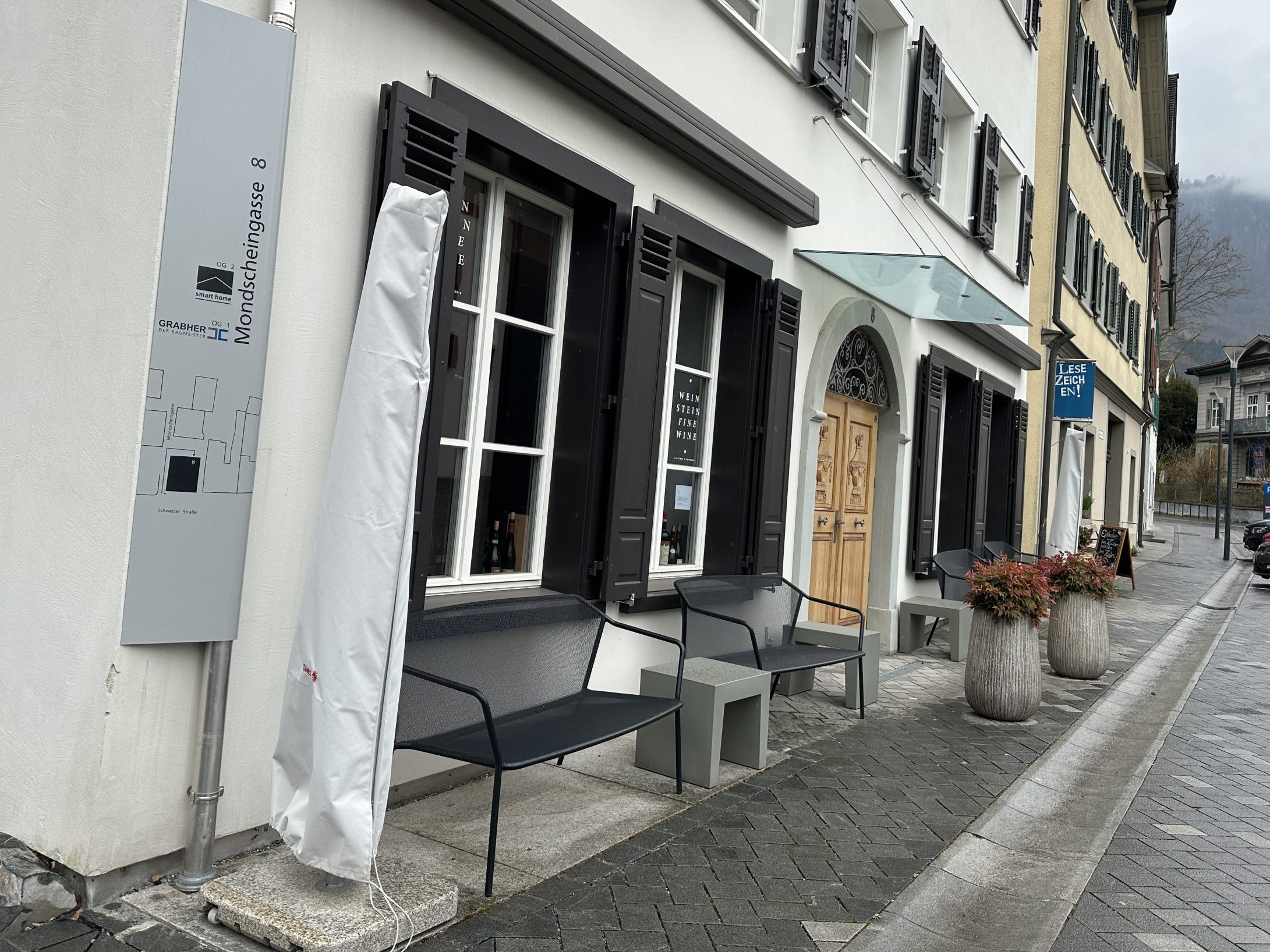 Weinstein Finewine zieht sich aus Hohenems zurück. Weinstein Finewine zieht sich aus Hohenems zurück.