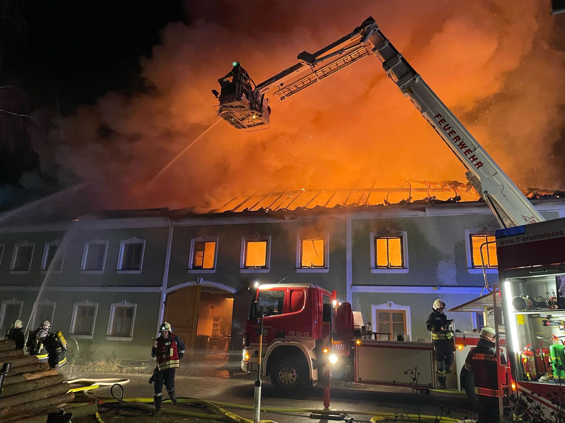Der Großbrand forderte 200 Feuerwehrleute.
