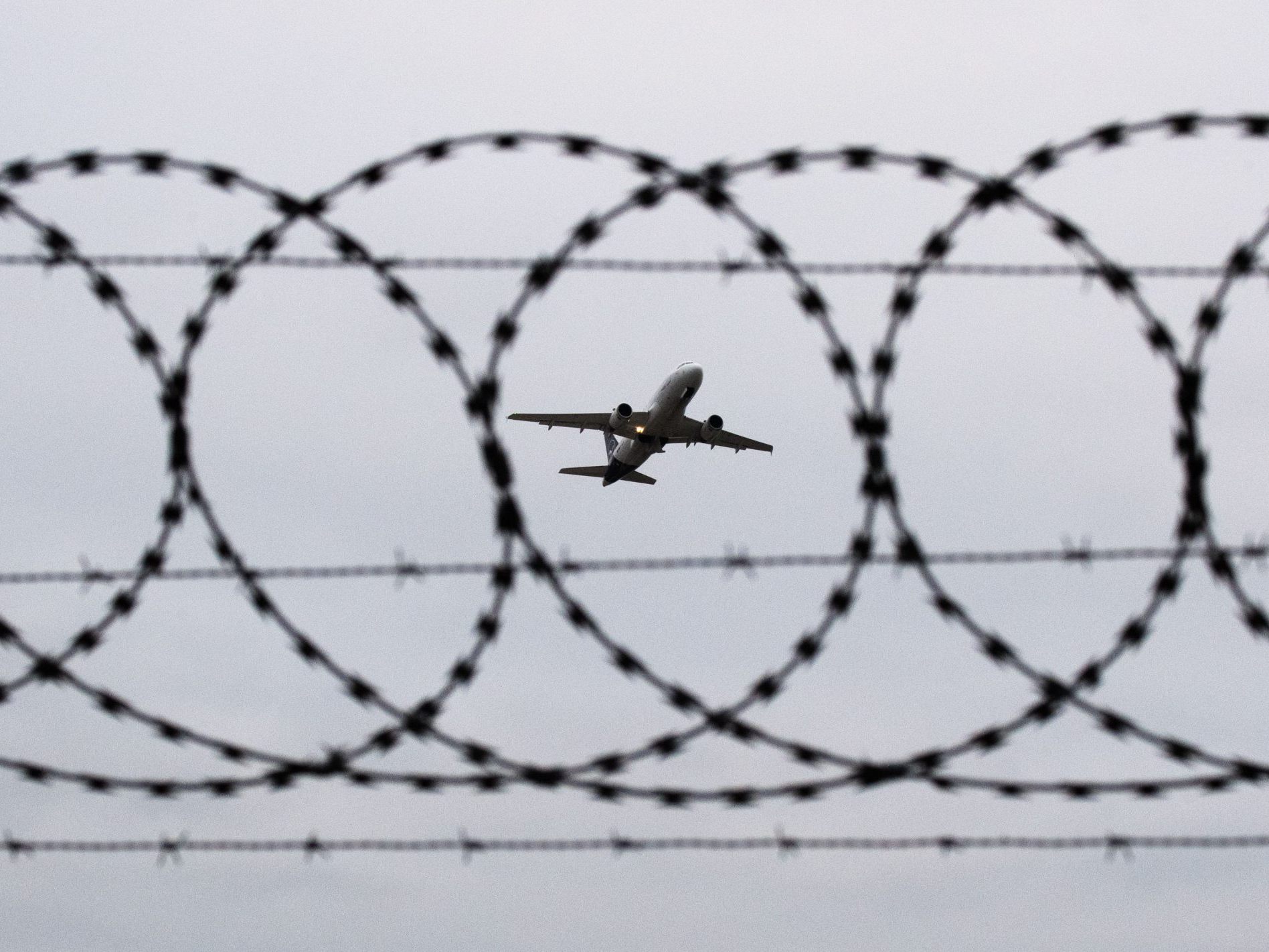 Nach Abschiebung nach Afghanistan jetzt im Iran: Mukthar N. plant offenbar seine Rückkehr nach Deutschland. Nach Abschiebung nach Afghanistan jetzt im Iran: Mukthar N. plant offenbar seine Rückkehr nach Deutschland.