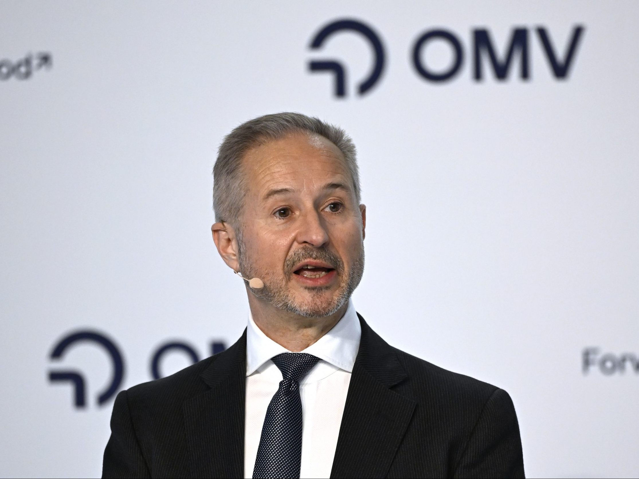 OMV-Chef: Wir bringen einen Weltkonzern nach Österreich. OMV-Chef: Wir bringen einen Weltkonzern nach Österreich.