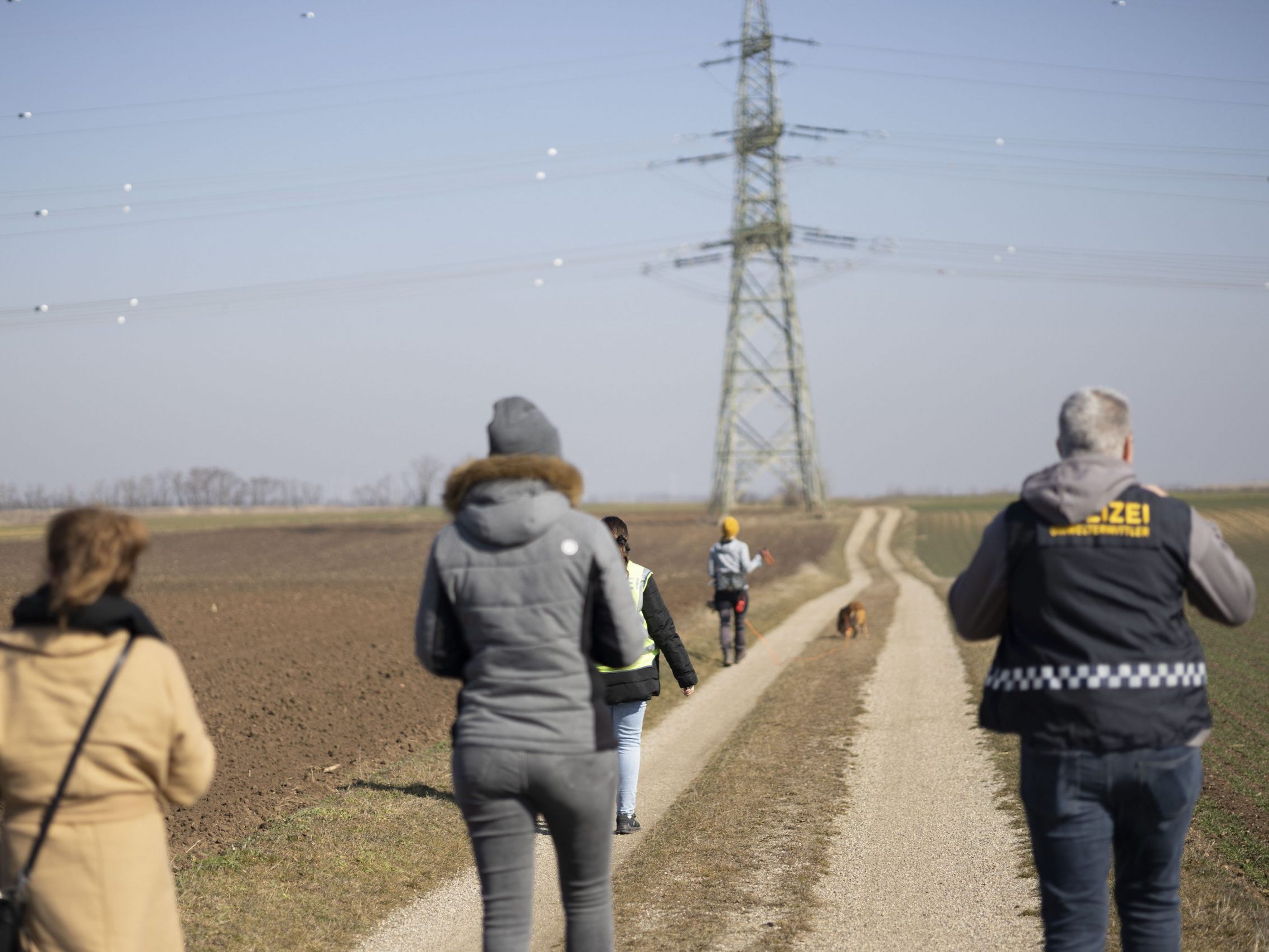 Es handelte sich um eine präventive Maßnahme gegen Wildtierkriminalität. Es handelte sich um eine präventive Maßnahme gegen Wildtierkriminalität.