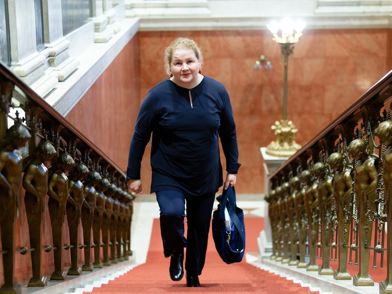 Unterzeichnung durch Schumann laut Sozialministerium erfolgt.