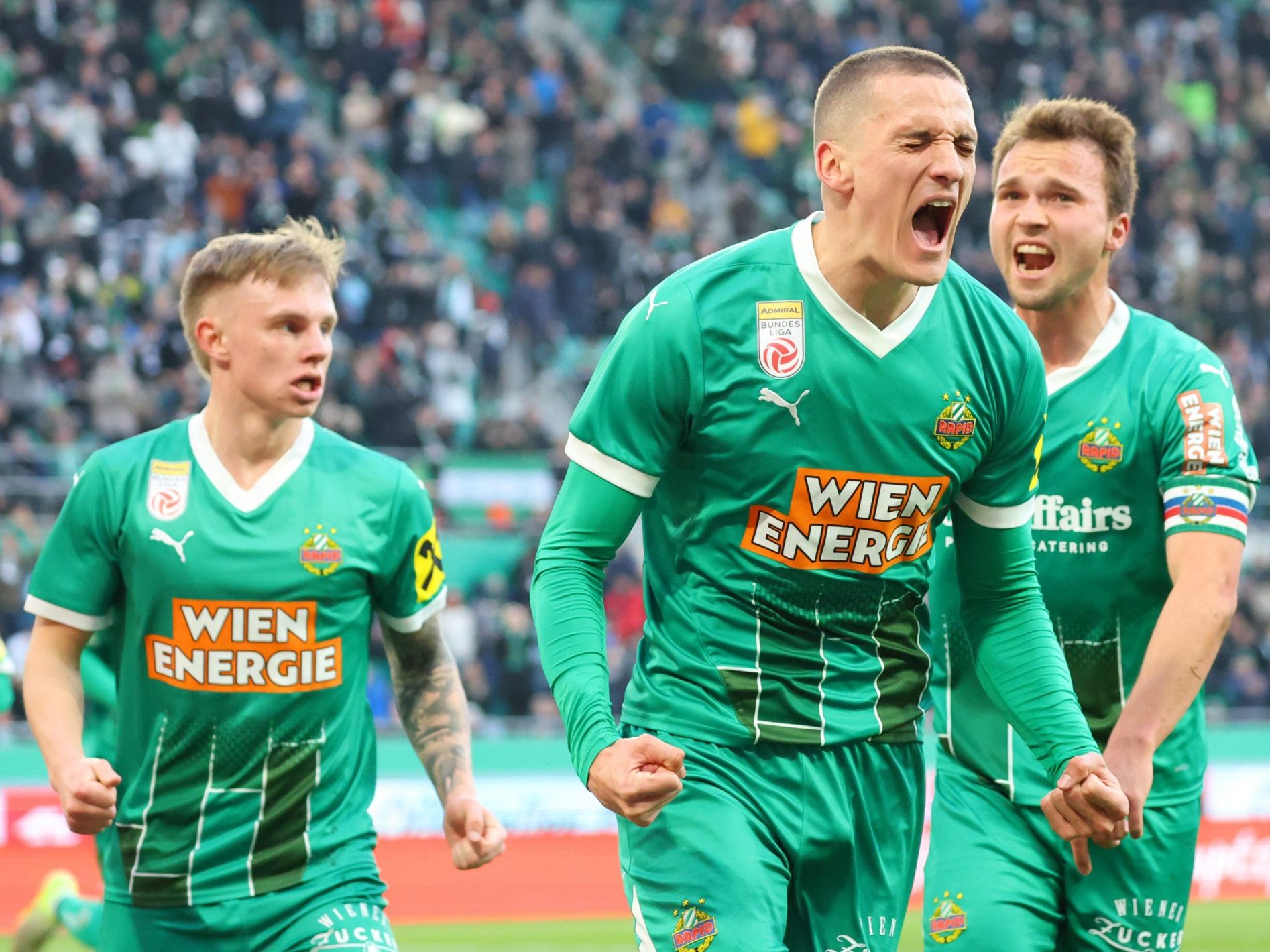 Jubelstimmung bei Rapid Wien nach dem Sieg gegen den GAK. Jubelstimmung bei Rapid Wien nach dem Sieg gegen den GAK.