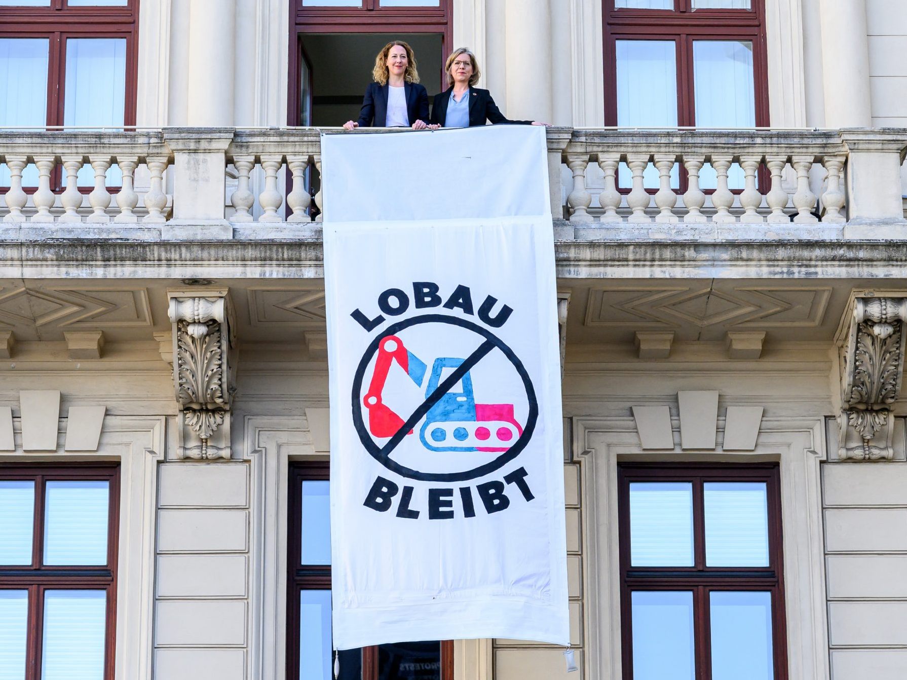 Die Grünen warnen vor dem "türkis-rot-pinken Abrissbagger".