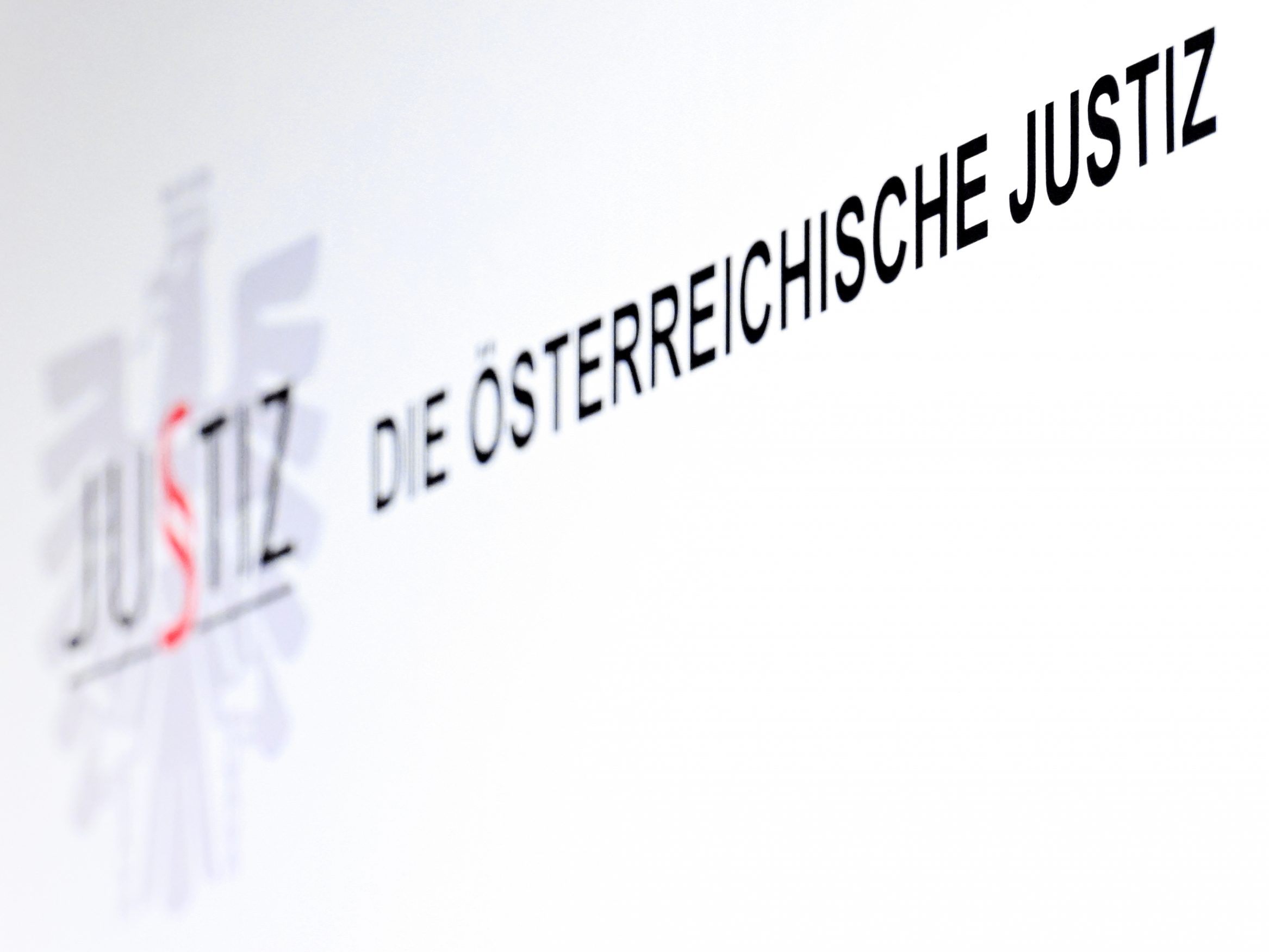 Bei Urteilen gegen Jugendliche "geht es nicht darum, Täter auf ewig wegzusperren". Bei Urteilen gegen Jugendliche "geht es nicht darum, Täter auf ewig wegzusperren".