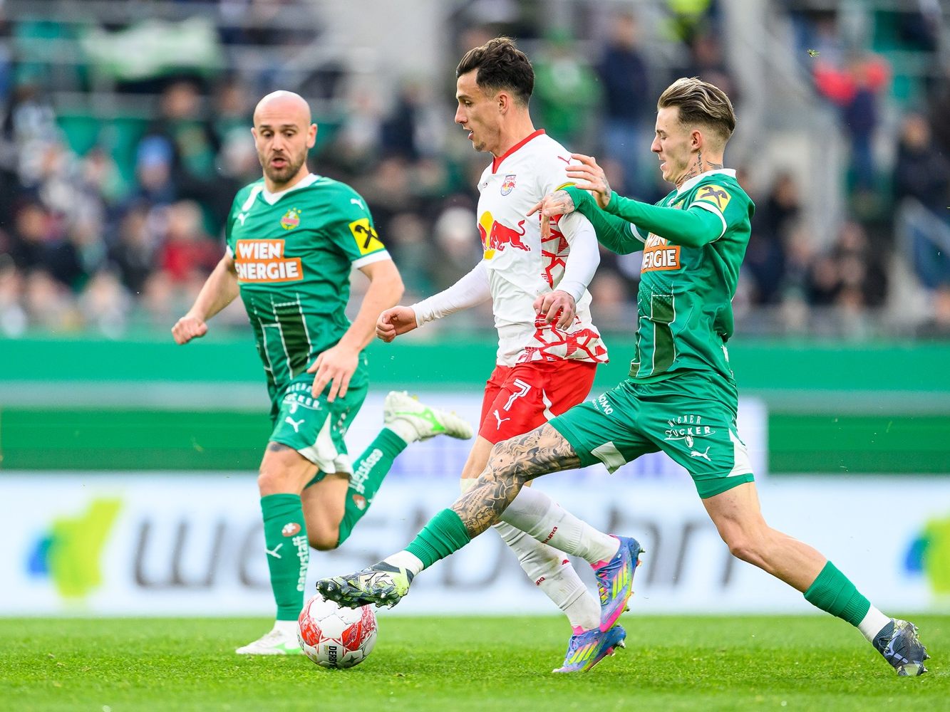 Rapid konnte gegen Salzburg Punktekonto nicht aufstocken. Rapid konnte gegen Salzburg Punktekonto nicht aufstocken.