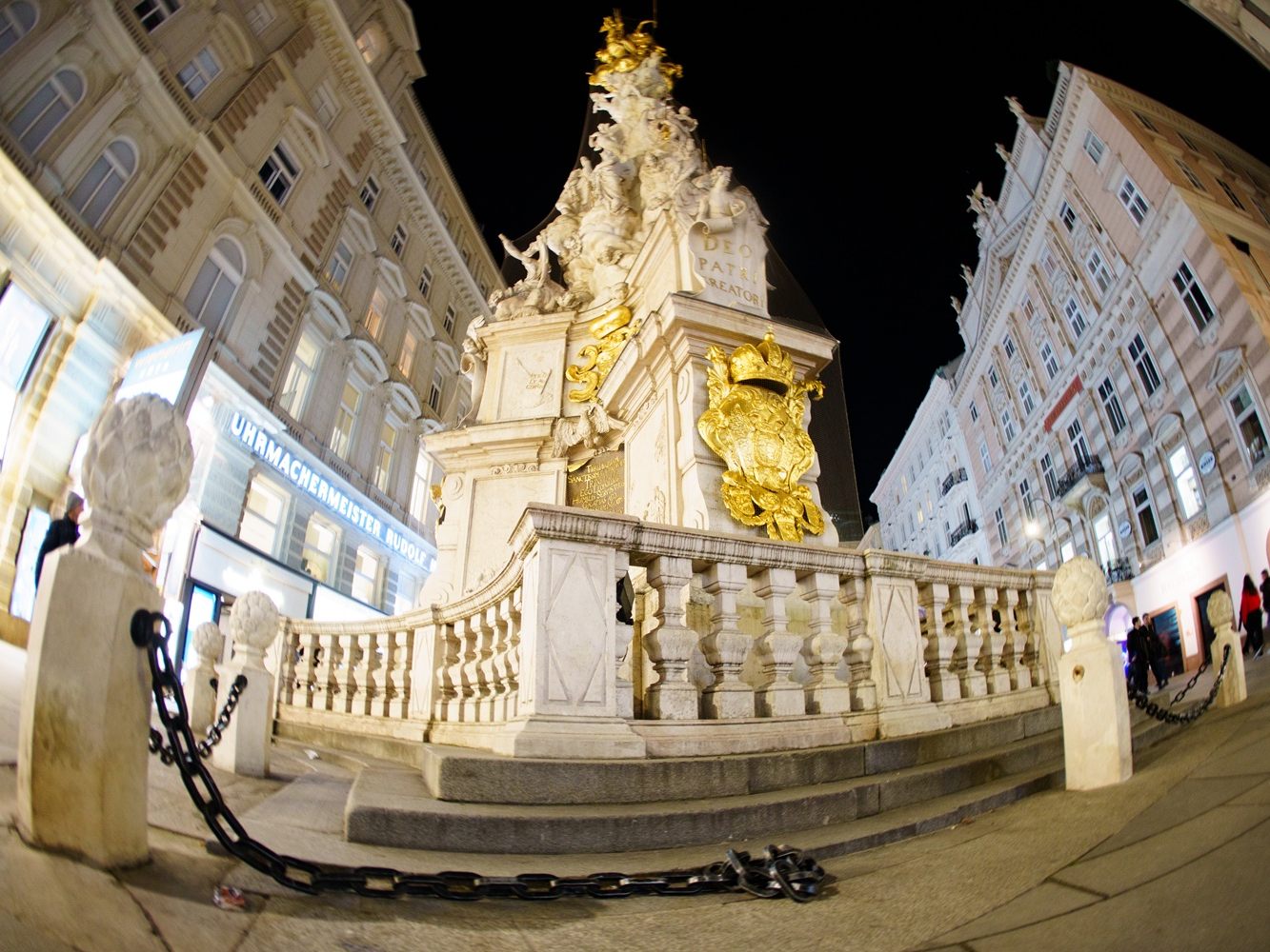 Die Pestsäule im 1. Wiener Gemeindebezirk. Die Pestsäule im 1. Wiener Gemeindebezirk.
