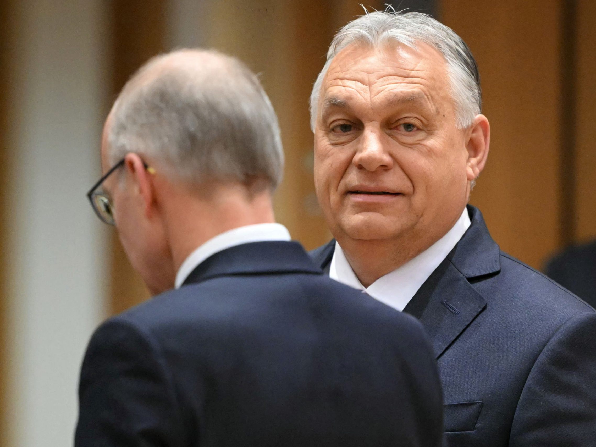 Ungarn hat mit seinem Veto-Recht die Aufhebung von EU-Sanktionen gegen mehrere Russen erzwungen. Ungarn hat mit seinem Veto-Recht die Aufhebung von EU-Sanktionen gegen mehrere Russen erzwungen.