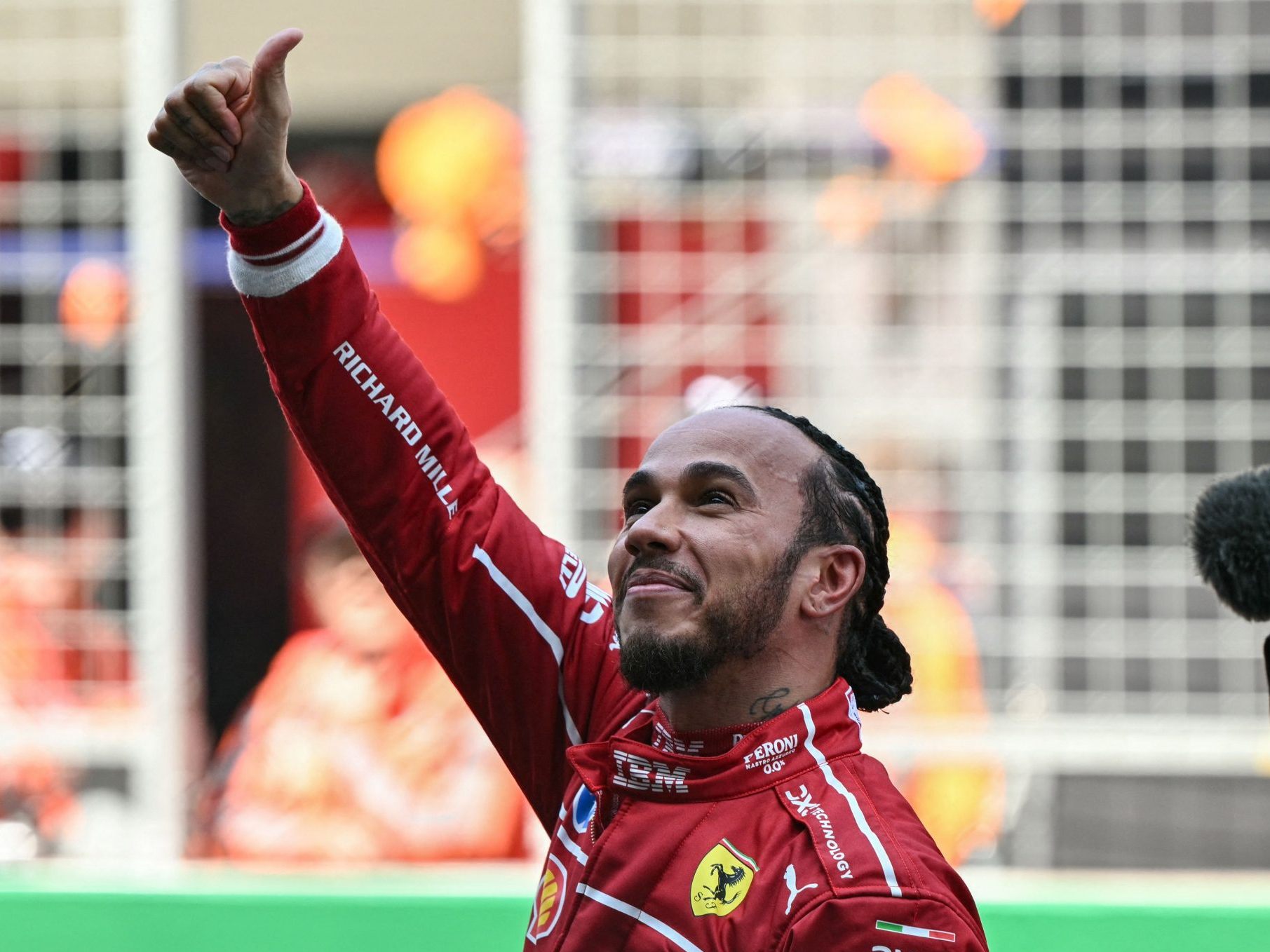 Hamilton gewinnt den Shanghai-Sprint