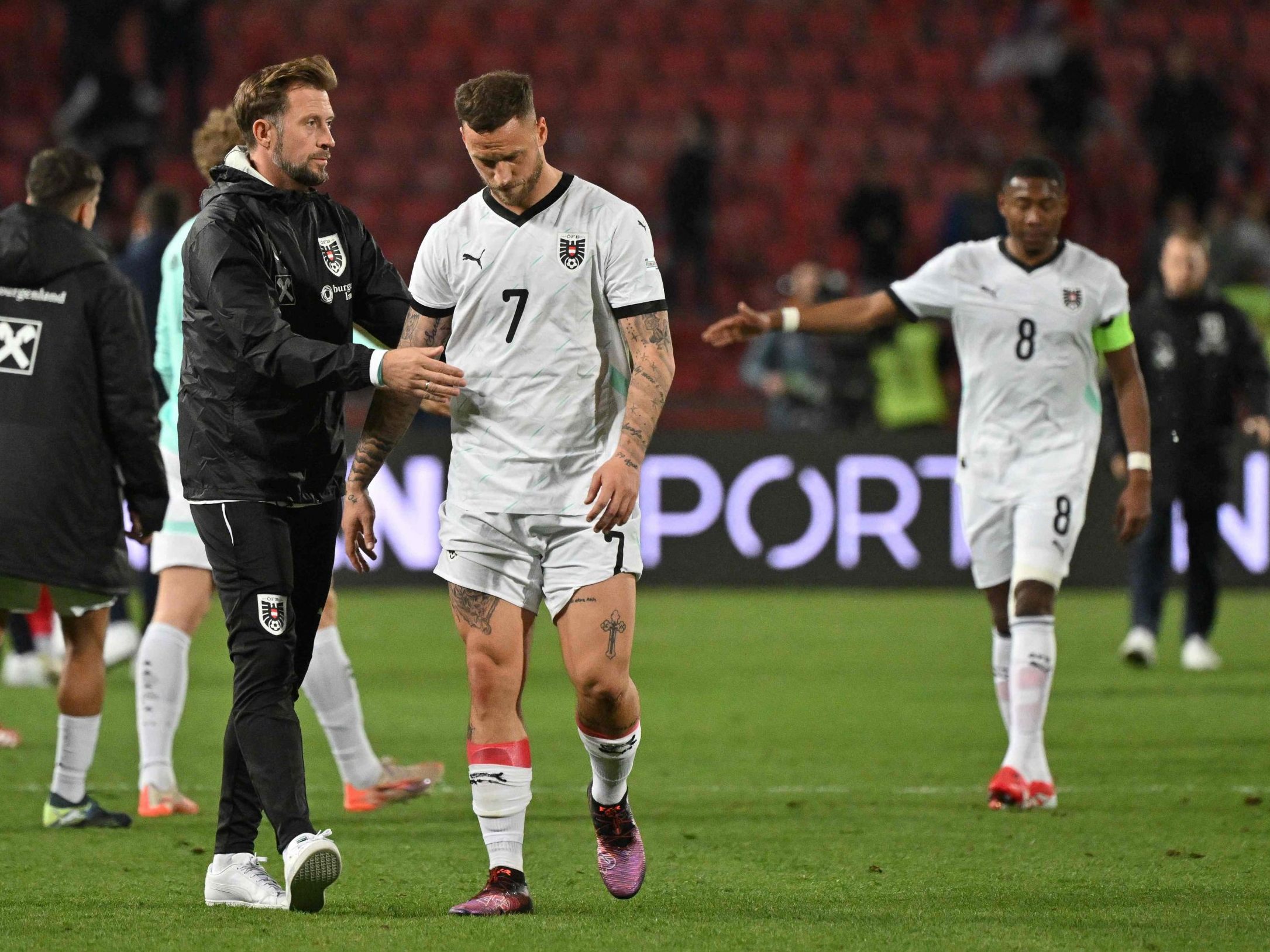 Nach dem 0:2 gegen Serbien bleibt das ÖFB-Team in Nations-League-Liga B. Nach dem 0:2 gegen Serbien bleibt das ÖFB-Team in Nations-League-Liga B.