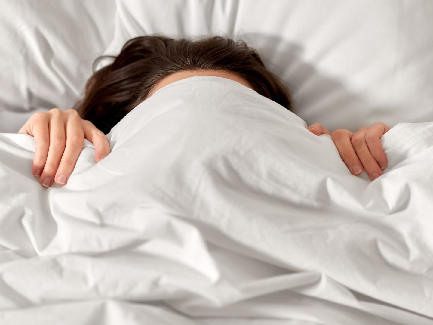 Eine Babysitterin machte eine unfassbare Entdeckung unter dem Bett ihres Schützlings. Eine Babysitterin machte eine unfassbare Entdeckung unter dem Bett ihres Schützlings.