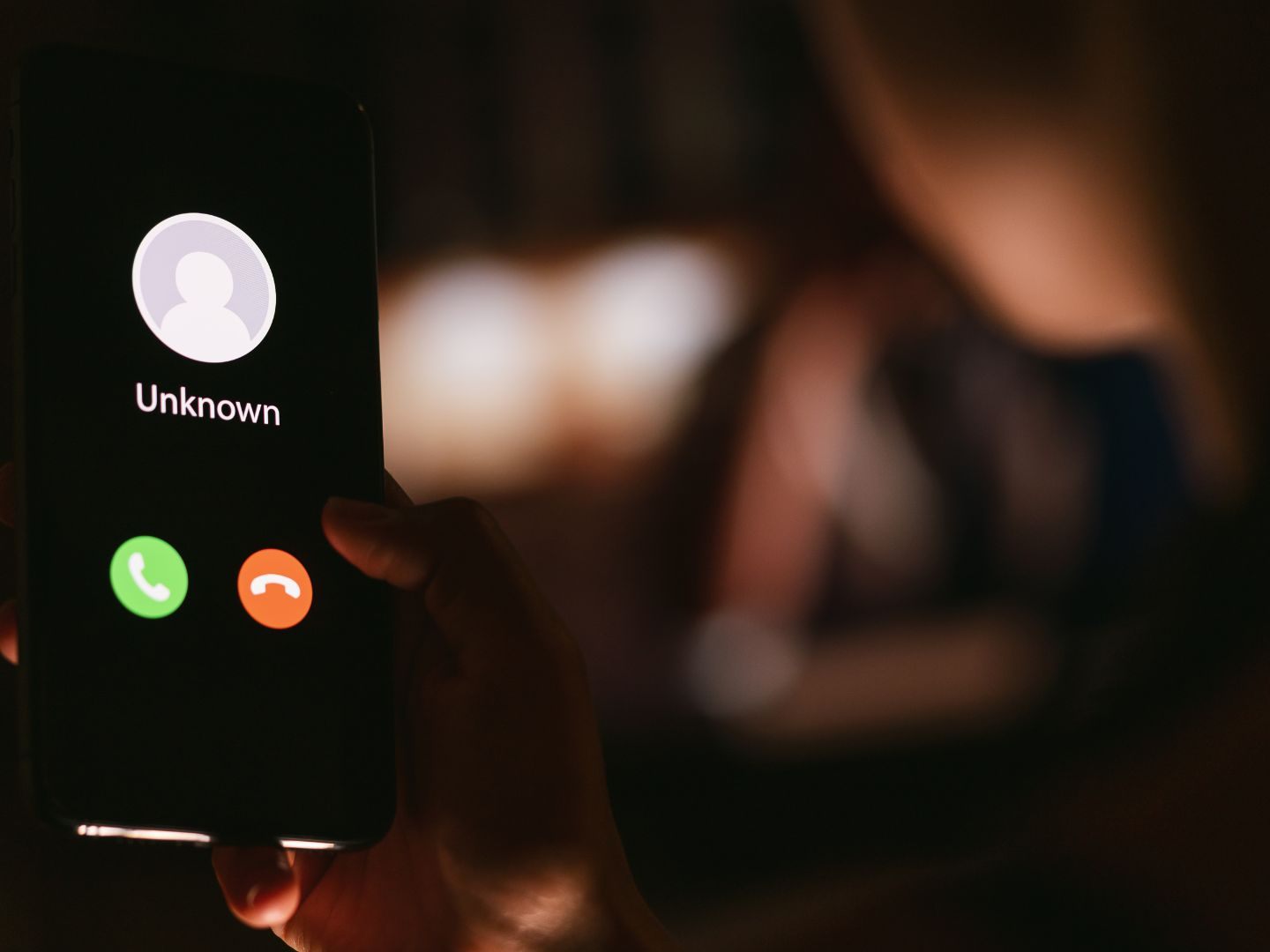 Die Angerufenen sollen durch Datenklau geschädigt werden. Die Angerufenen sollen durch Datenklau geschädigt werden.