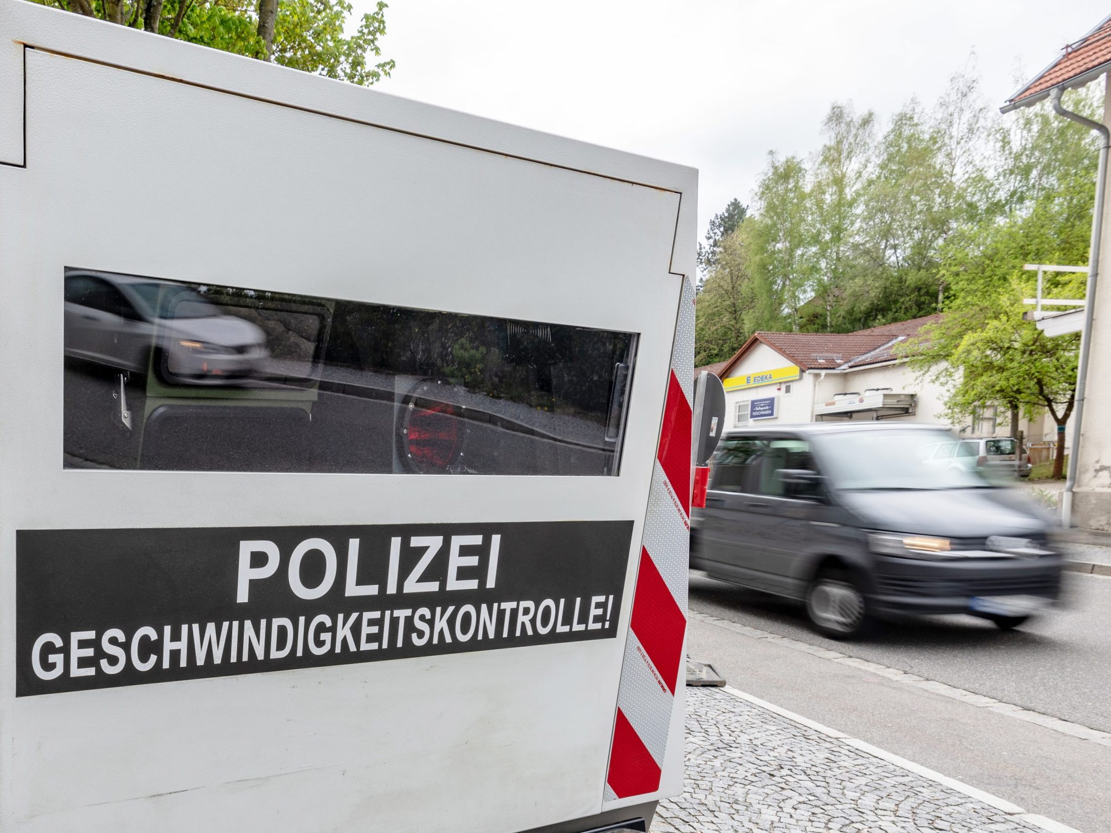 Ein Großteil der Fahrzeugführer sei sich über die Folgen eines Kontrollverlustes des Wagens nicht bewusst.
