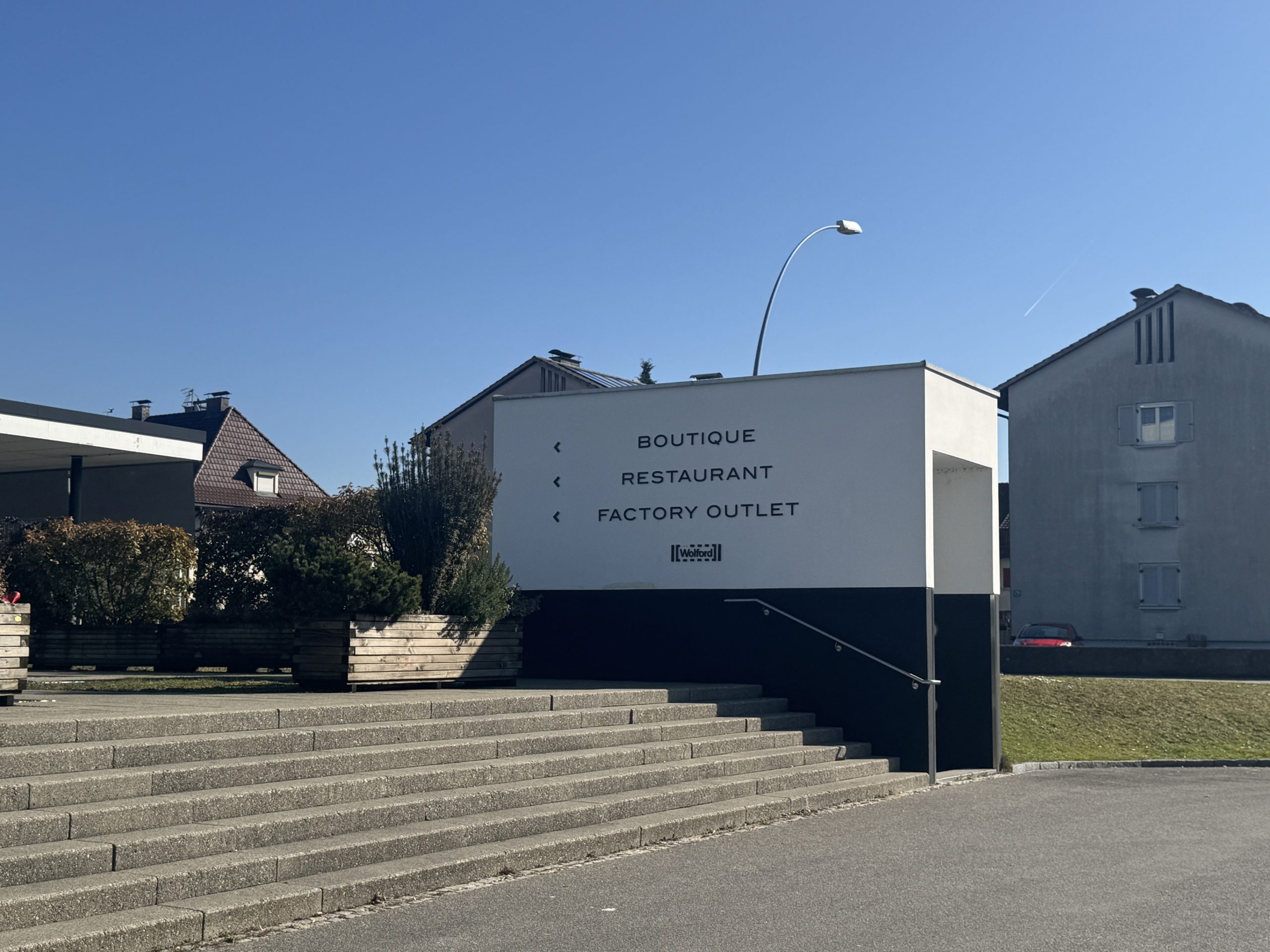 Das WOW befand sich direkt neben der Boutique. Das WOW befand sich direkt neben der Boutique.