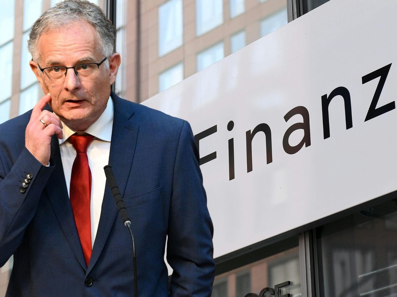 Die schrittweise Rückkehr der Kalten Progression belastet Millionen Steuerzahler und führt zu höheren Abgaben. (Im Bild: Finanzminister Markus Marterbauer)