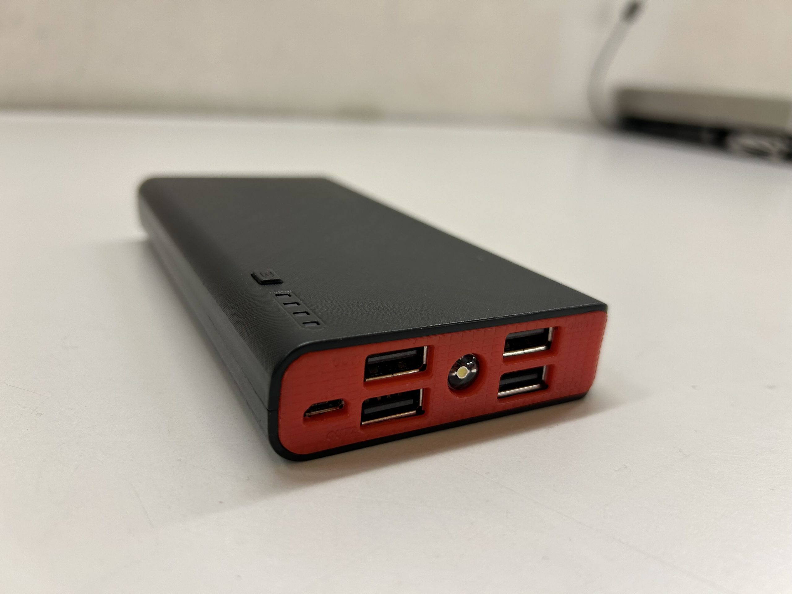 Störsender als Powerbank getarnt.