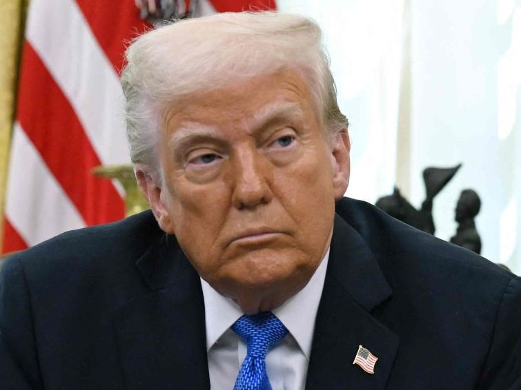 Chefredakteur des renommierten US-Magazins "The Atlantic" versehentlich in Chatgruppe aufgenommen.