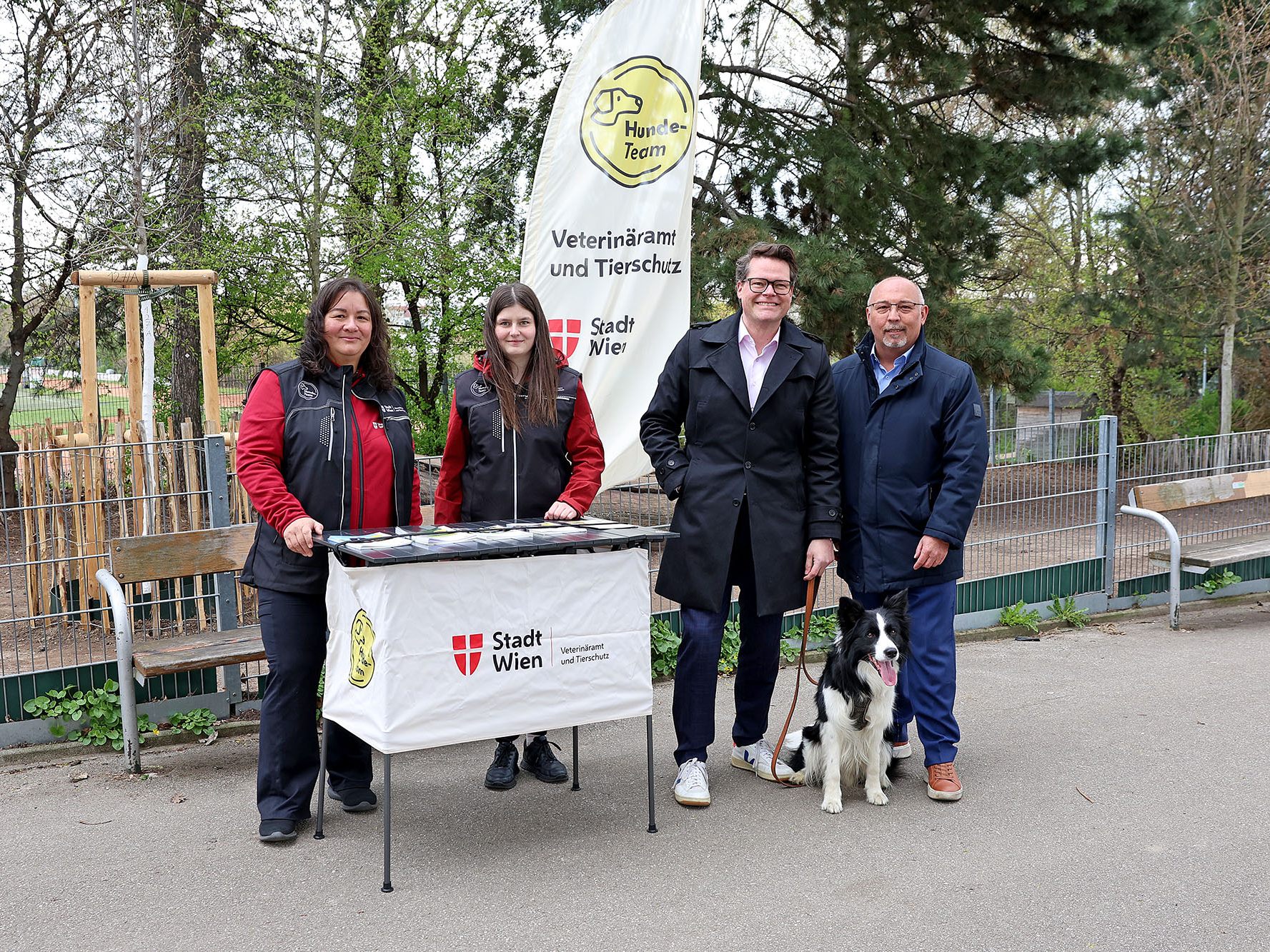 Das Wiener Hunde-Team war zu Gast in Hernals.