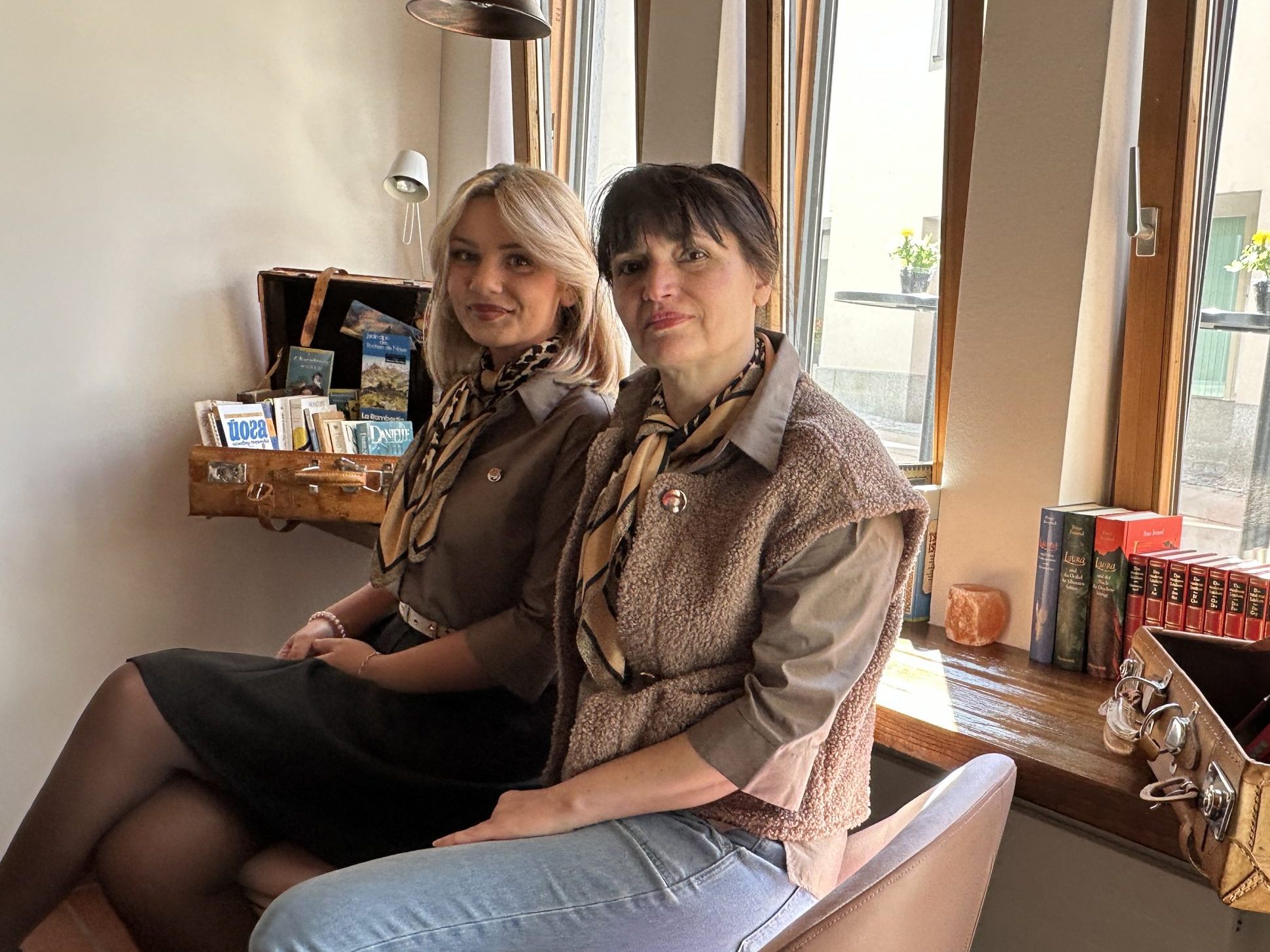 Nina und Radi in ihrem neuen Lokal.