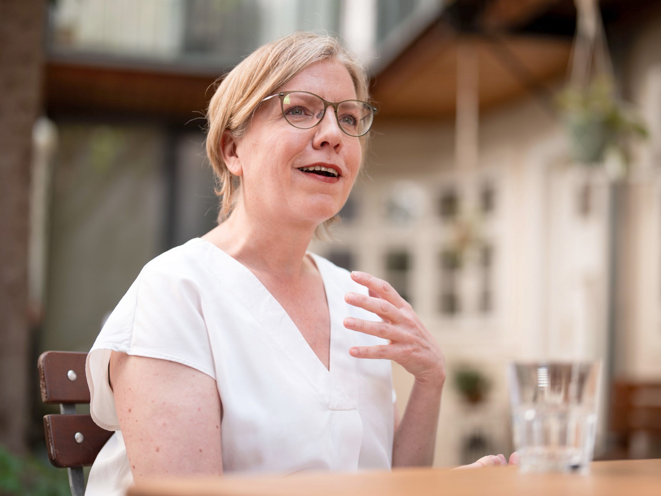 Gewessler kandidiert Ende Juni für die Kogler-Nachfolge bei den Grünen.