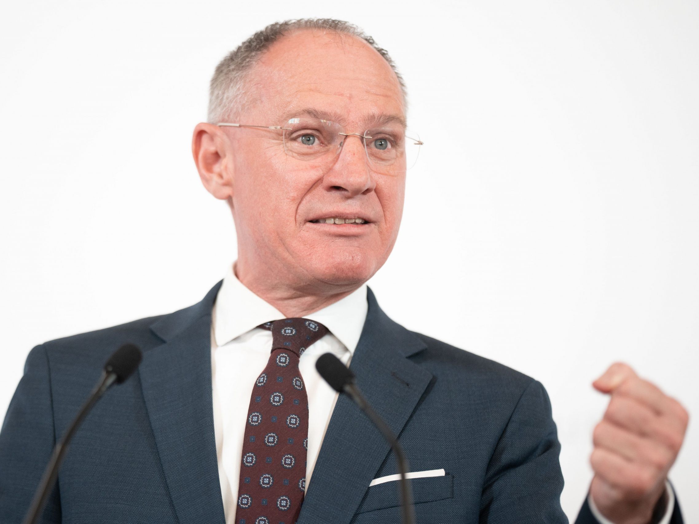 Das Innenministerium meldet einen Anstieg der Anzeigen wegen Sozialleistungsbetrug.