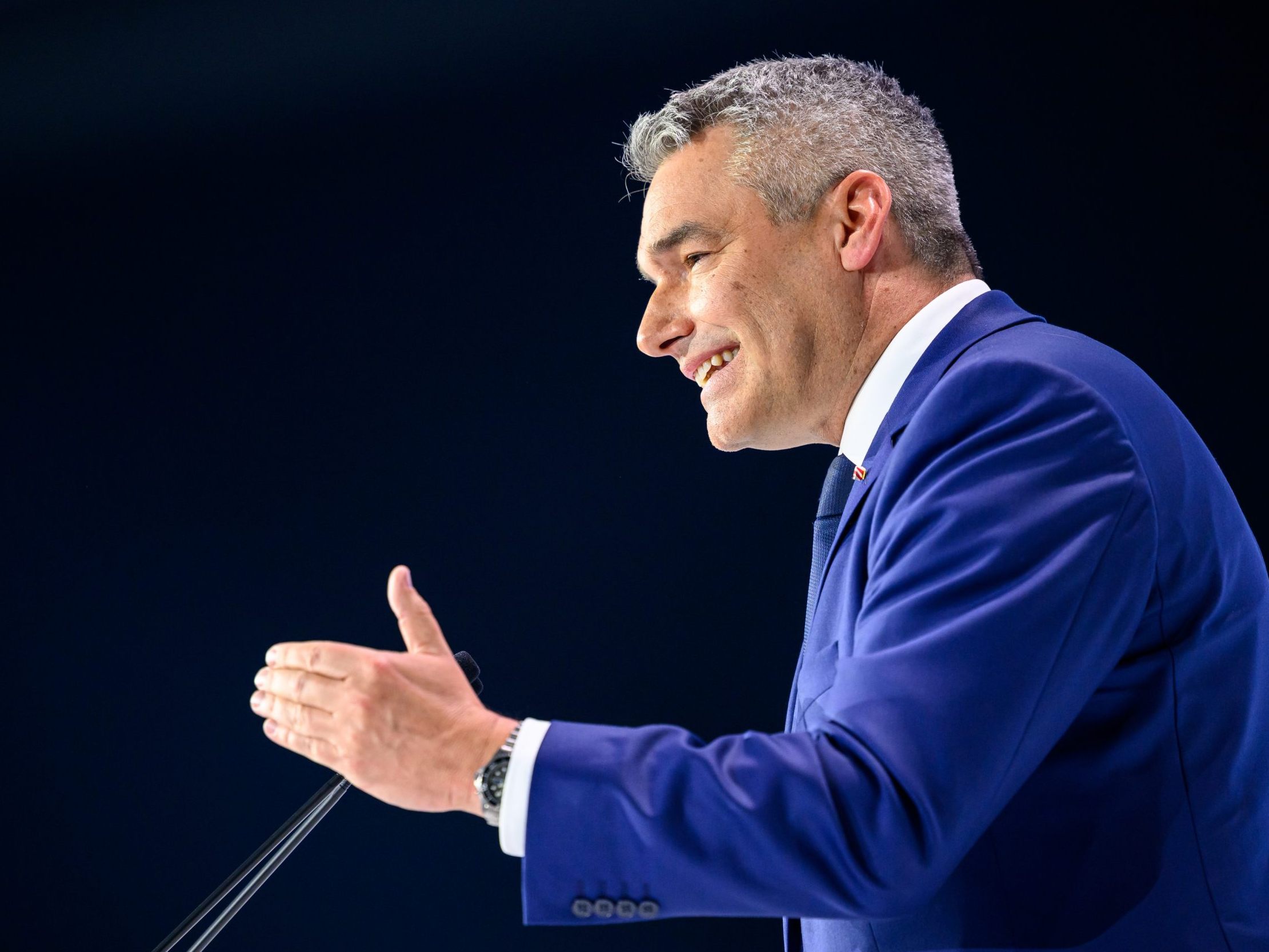 Ex-Kanzler soll Direktoriums-Posten erhalten - FPÖ kritisiert "Postenschacher". Ex-Kanzler soll Direktoriums-Posten erhalten - FPÖ kritisiert "Postenschacher".