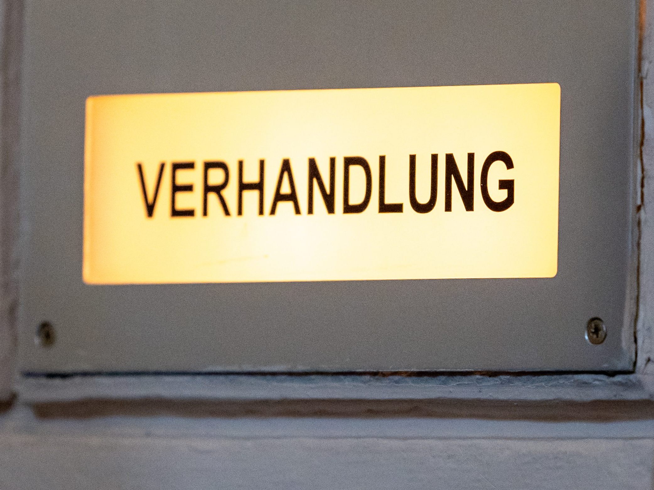 Die Strafe gegen die Eltern der 14-Jährigen wurde erhöht.