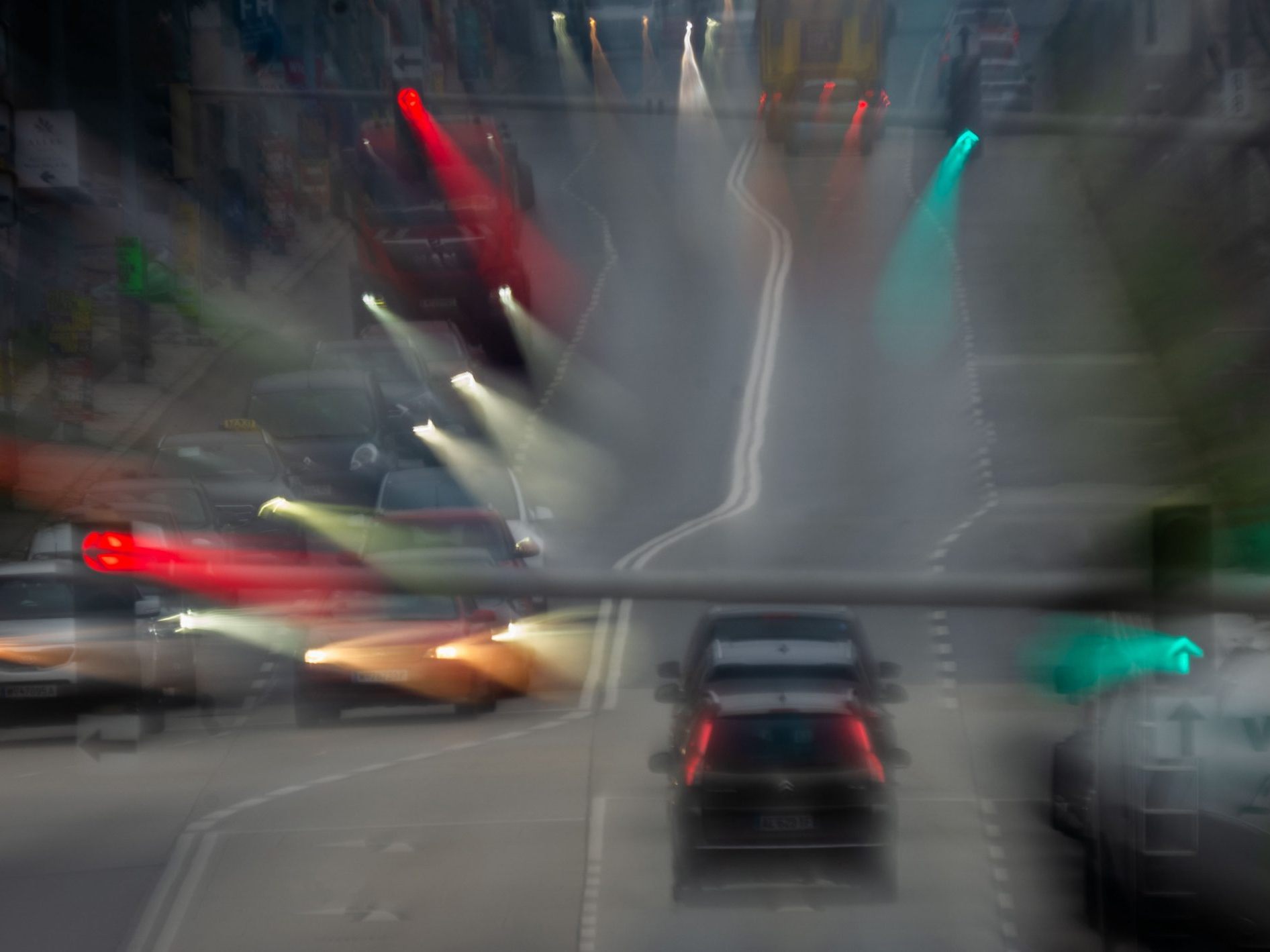 Viel Verkehr bedeutet auch viel Lärm für die Anrainer. Viel Verkehr bedeutet auch viel Lärm für die Anrainer.