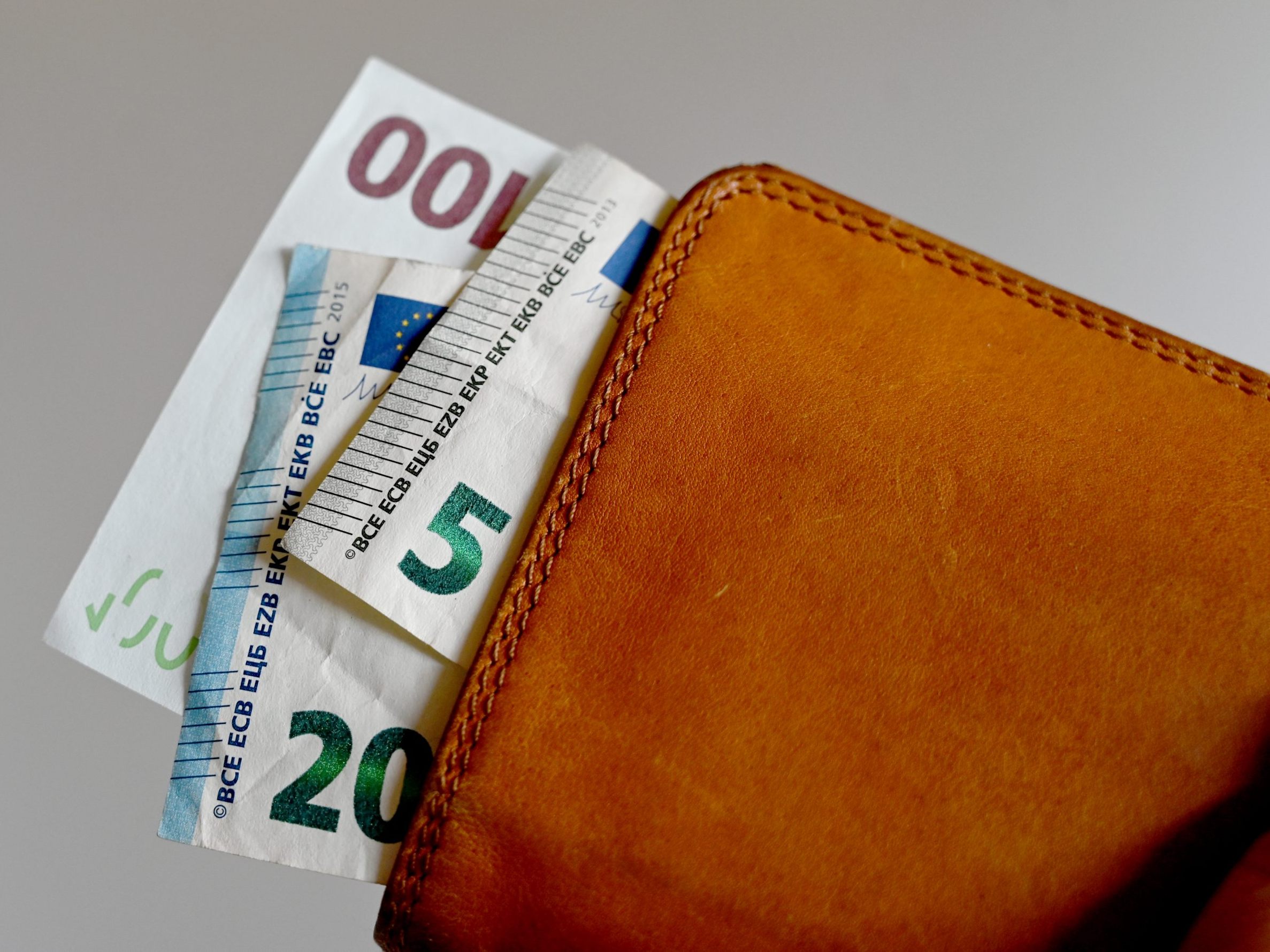 Die KV-Verhandlungen für die chemische Industrie gehen in die 3. Runde. Die KV-Verhandlungen für die chemische Industrie gehen in die 3. Runde.