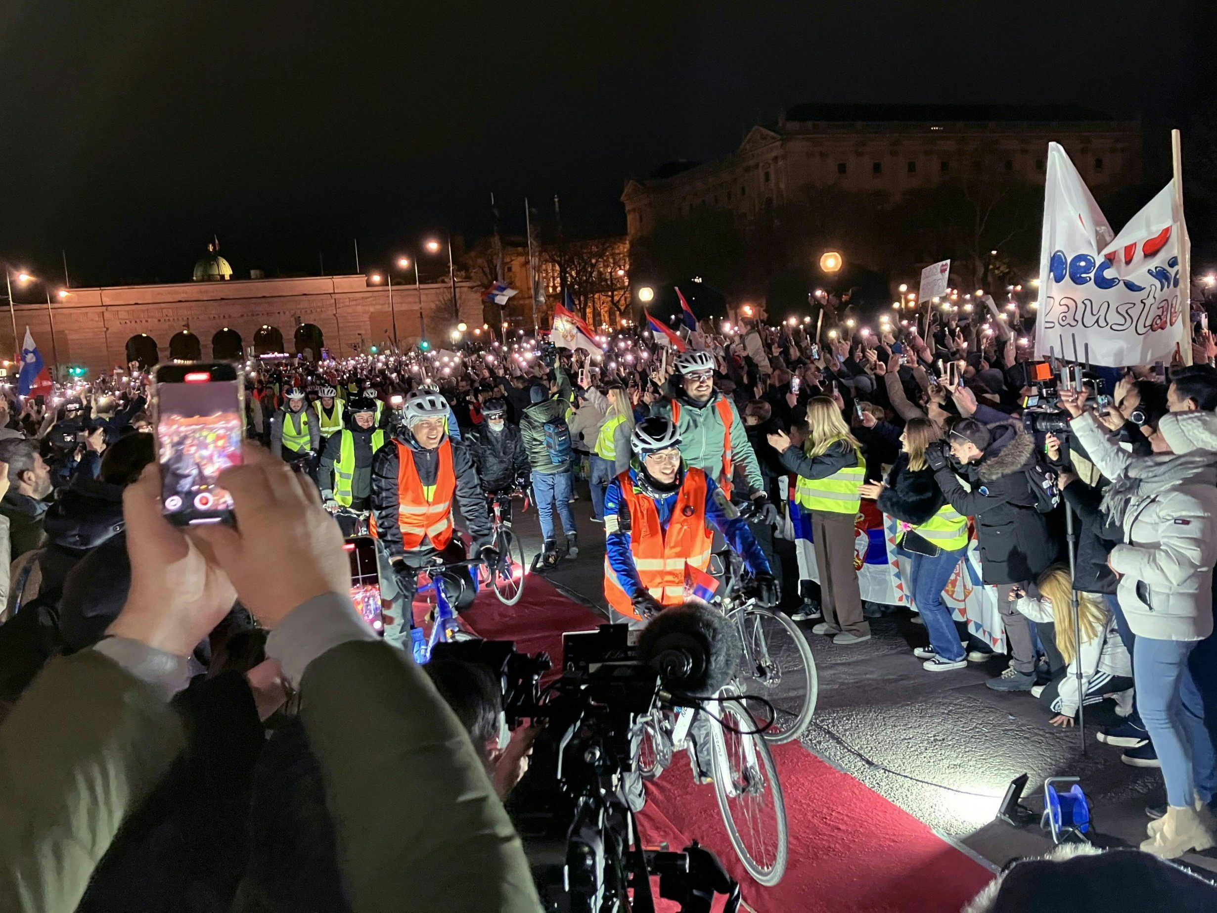 Wien wird den serbischen Protest-Radlern wohl in Erinnerung bleiben.