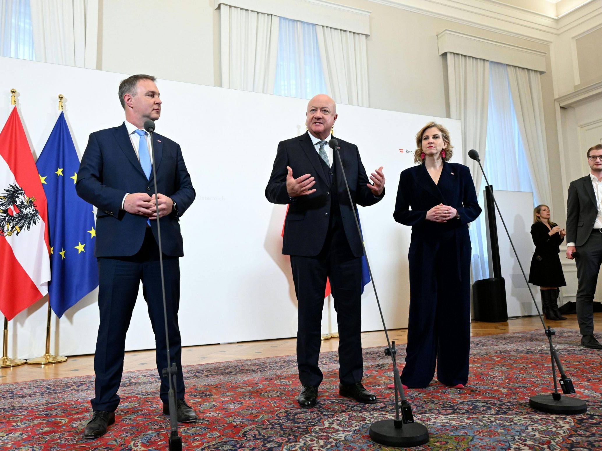 Die Regierung trifft sich zu ihrer zweiten Klausur.