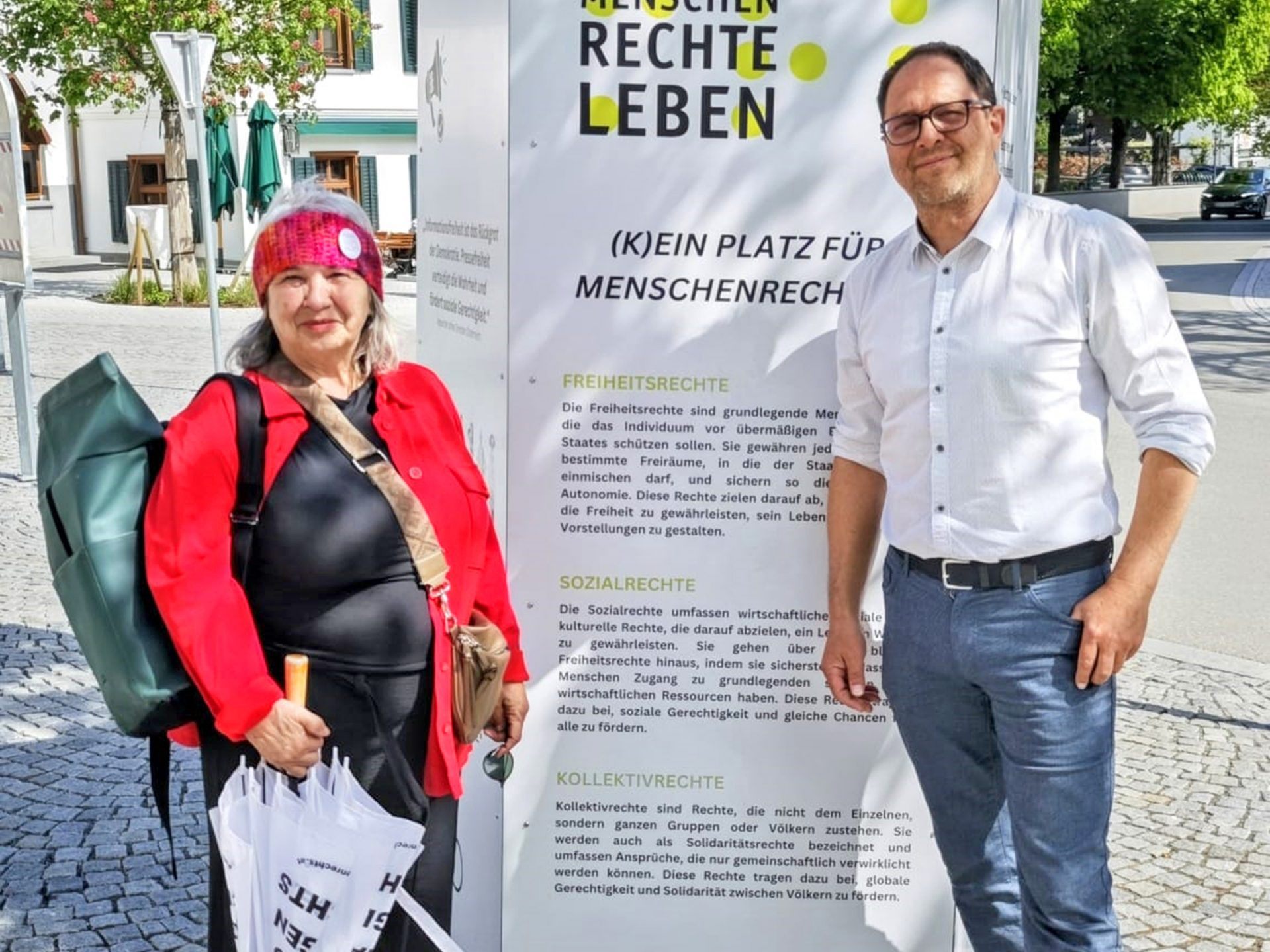 Cornelia Caldonazzi, Omas gegen Rechts und Jürgen Haller, Bürgermeister Schruns Cornelia Caldonazzi, Omas gegen Rechts und Jürgen Haller, Bürgermeister Schruns