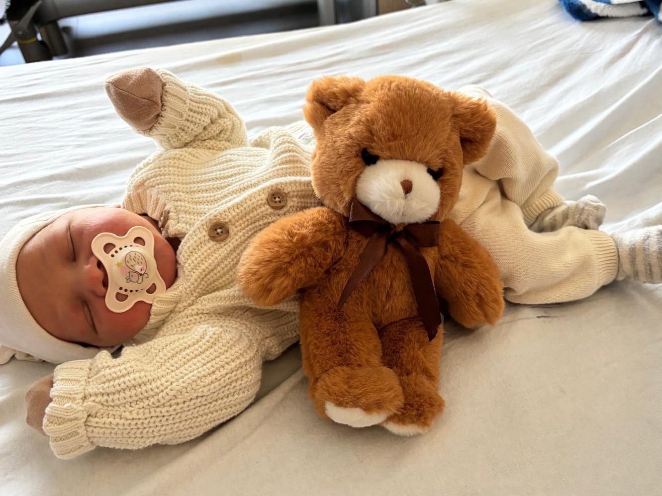 Die gesamte Redaktion von VOL.AT gratuliert herzlich zur Geburt von Theodor Frank. Wir wünschen der Familie viele unvergessliche Momente voller Liebe und Freude mit ihrem kleinen Frühlingswunder. Die gesamte Redaktion von VOL.AT gratuliert herzlich zur Geburt von Theodor Frank. Wir wünschen der Familie viele unvergessliche Momente voller Liebe und Freude mit ihrem kleinen Frühlingswunder.