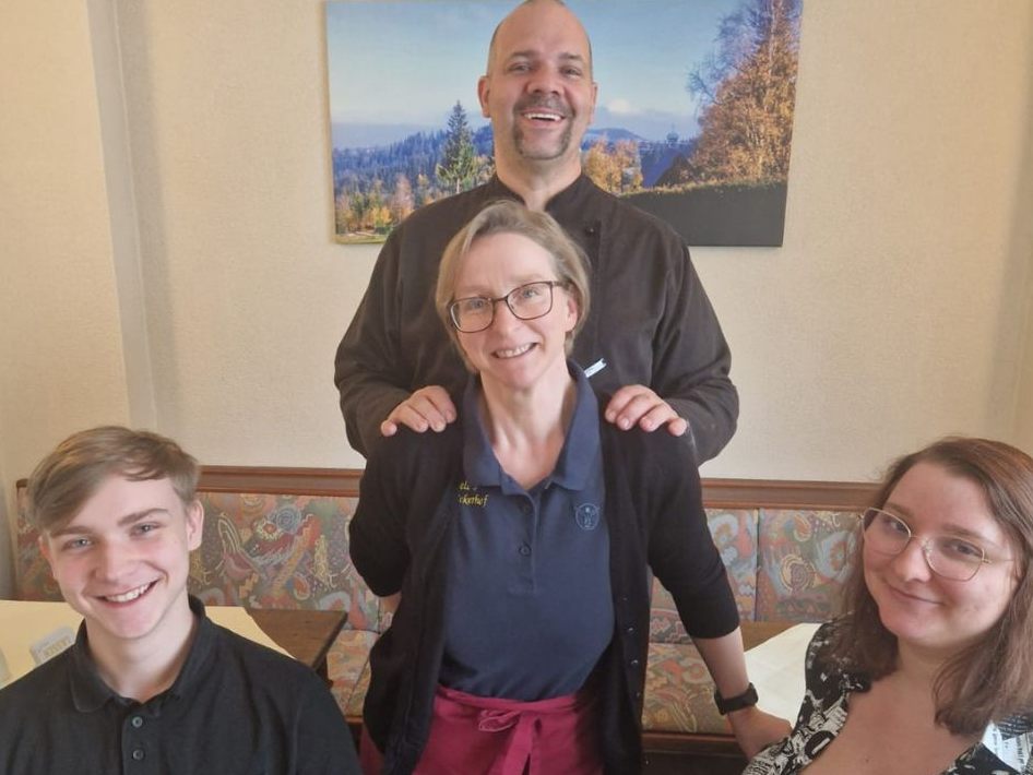 Martin aus Bregenz und seine Frau führen ein Lokal in Deutschland. Wie es dazu kam. Martin aus Bregenz und seine Frau führen ein Lokal in Deutschland. Wie es dazu kam.
