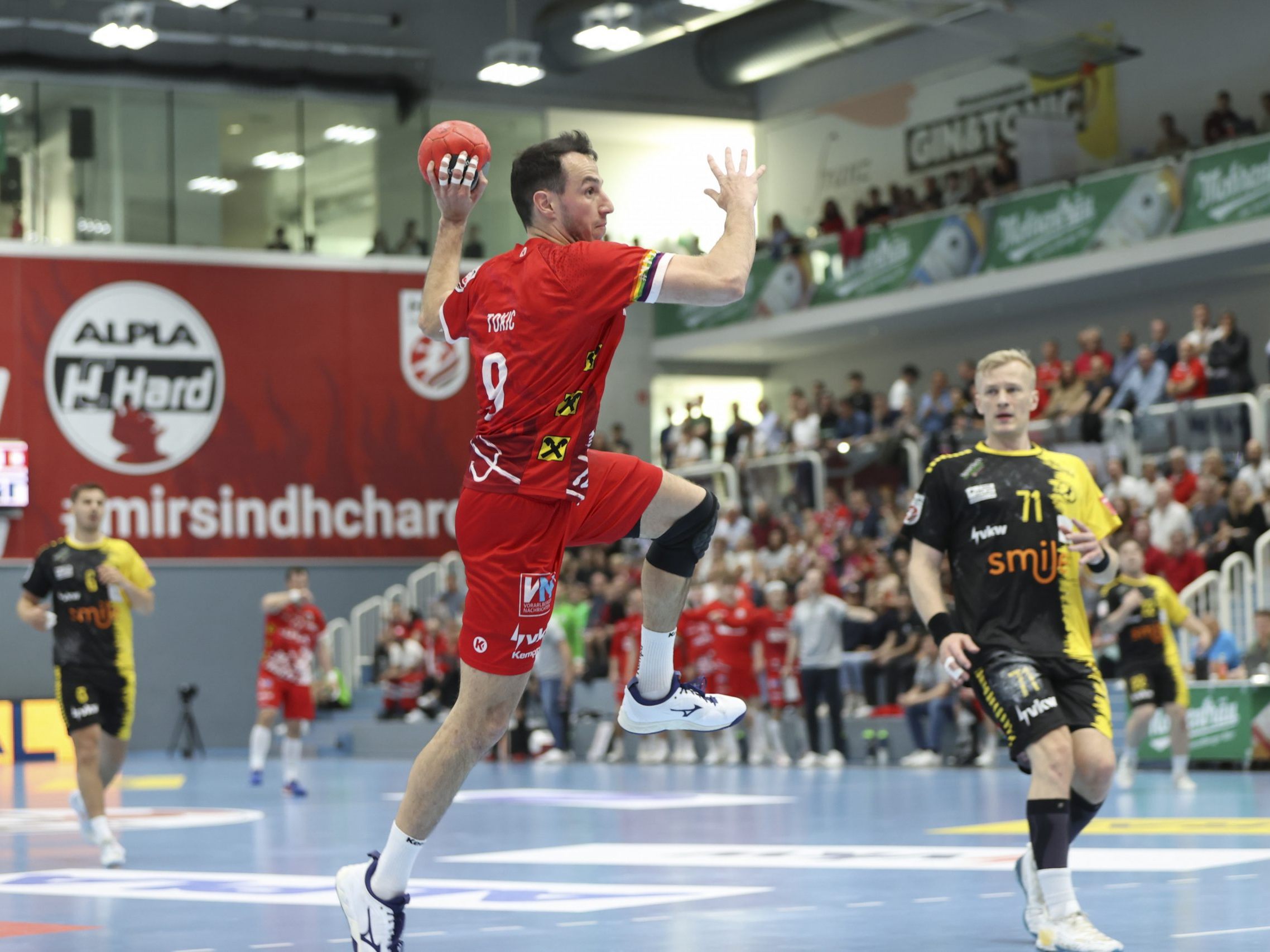 Hard trifft am Mittwochabend im zweiten Viertelfinalspiel in der Best-of-Three-Serie erneut auf Bregenz. Hard trifft am Mittwochabend im zweiten Viertelfinalspiel in der Best-of-Three-Serie erneut auf Bregenz.