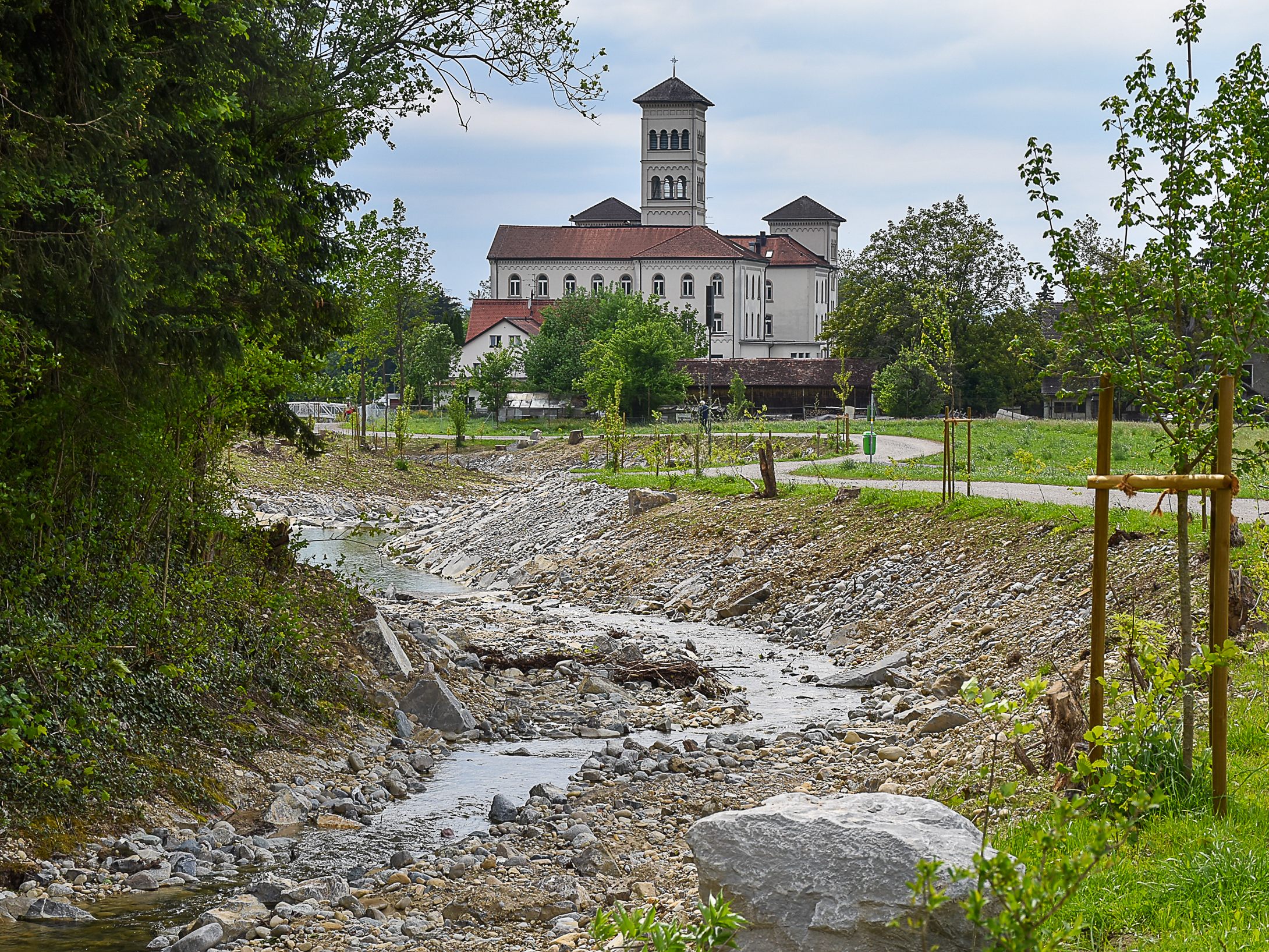 Das Hochwasserschutzprojekt am Ruggbach ist abgeschlossen Das Hochwasserschutzprojekt am Ruggbach ist abgeschlossen